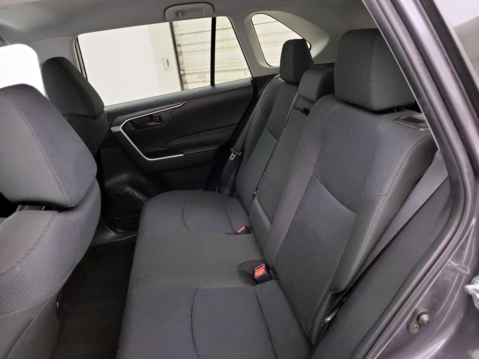 Thumbnail: 2024 Toyota RAV4 - 20