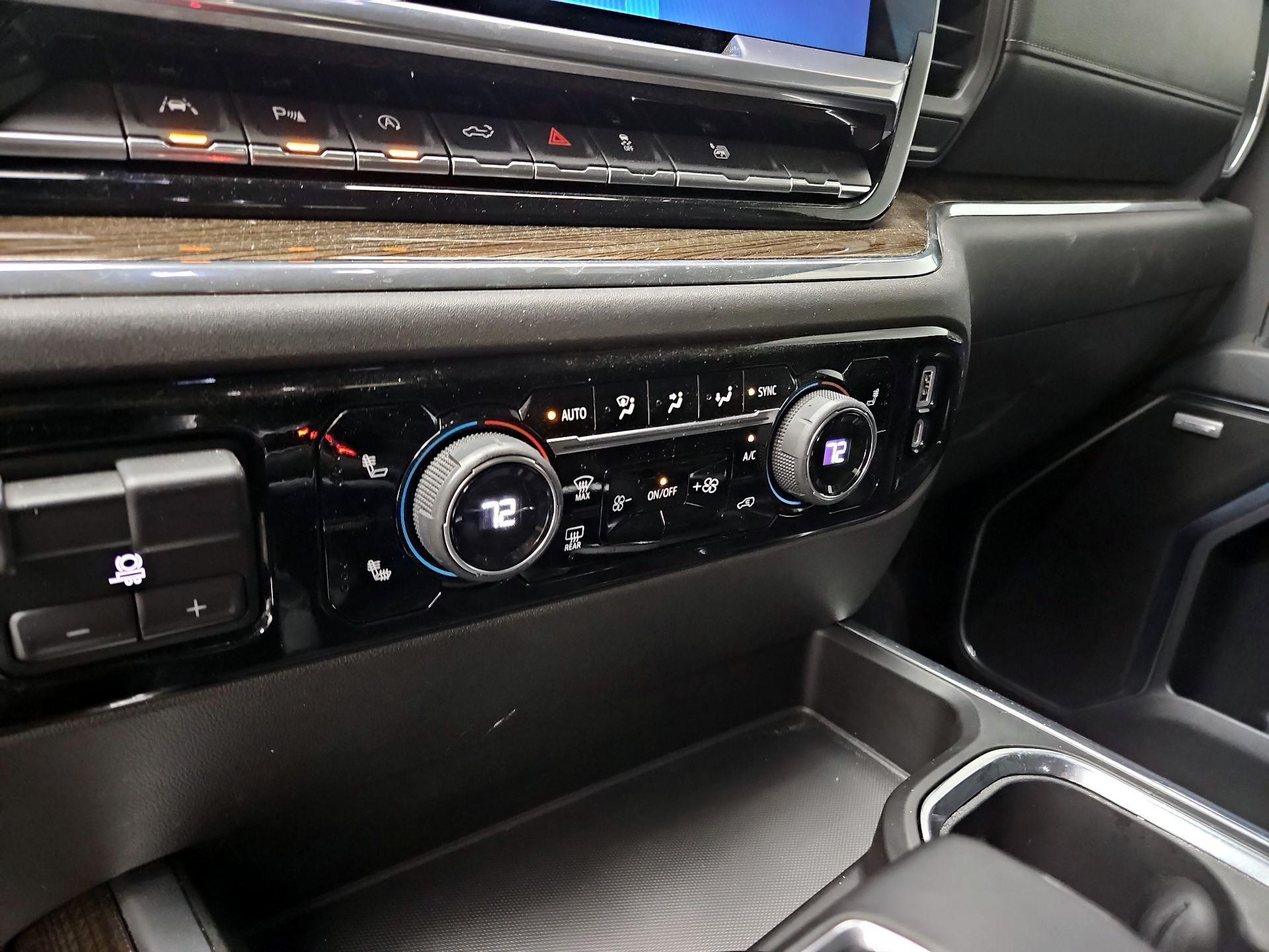 Thumbnail: 2023 Chevrolet Silverado 1500 - 16