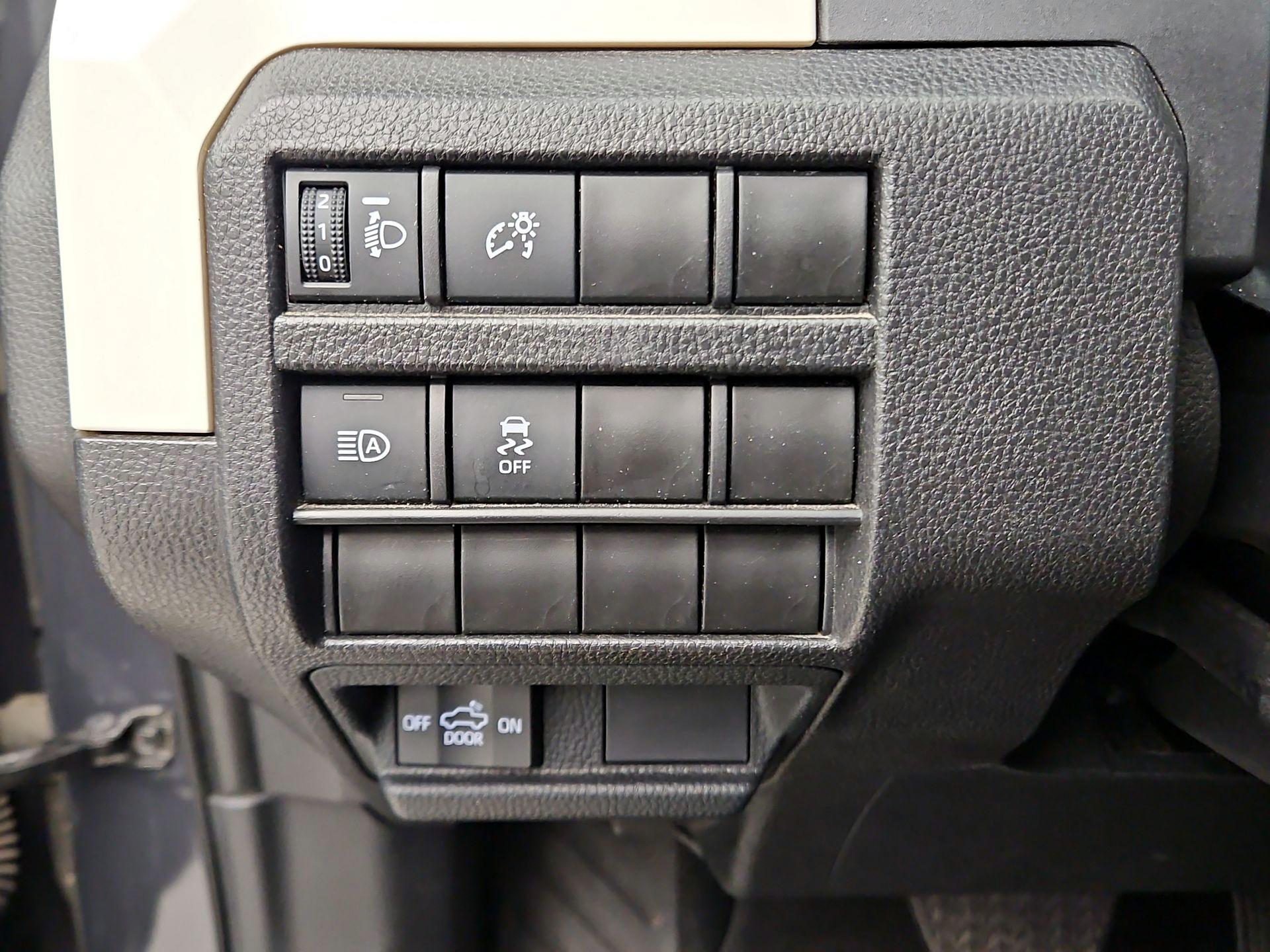 Thumbnail: 2024 Toyota Tacoma - 13