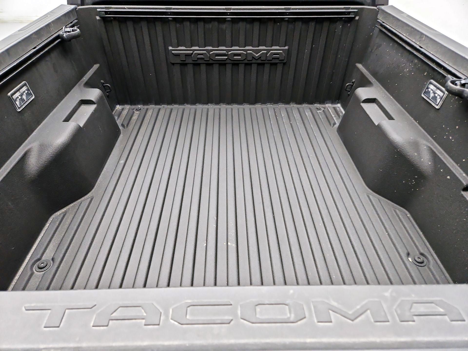 Thumbnail: 2024 Toyota Tacoma - 20