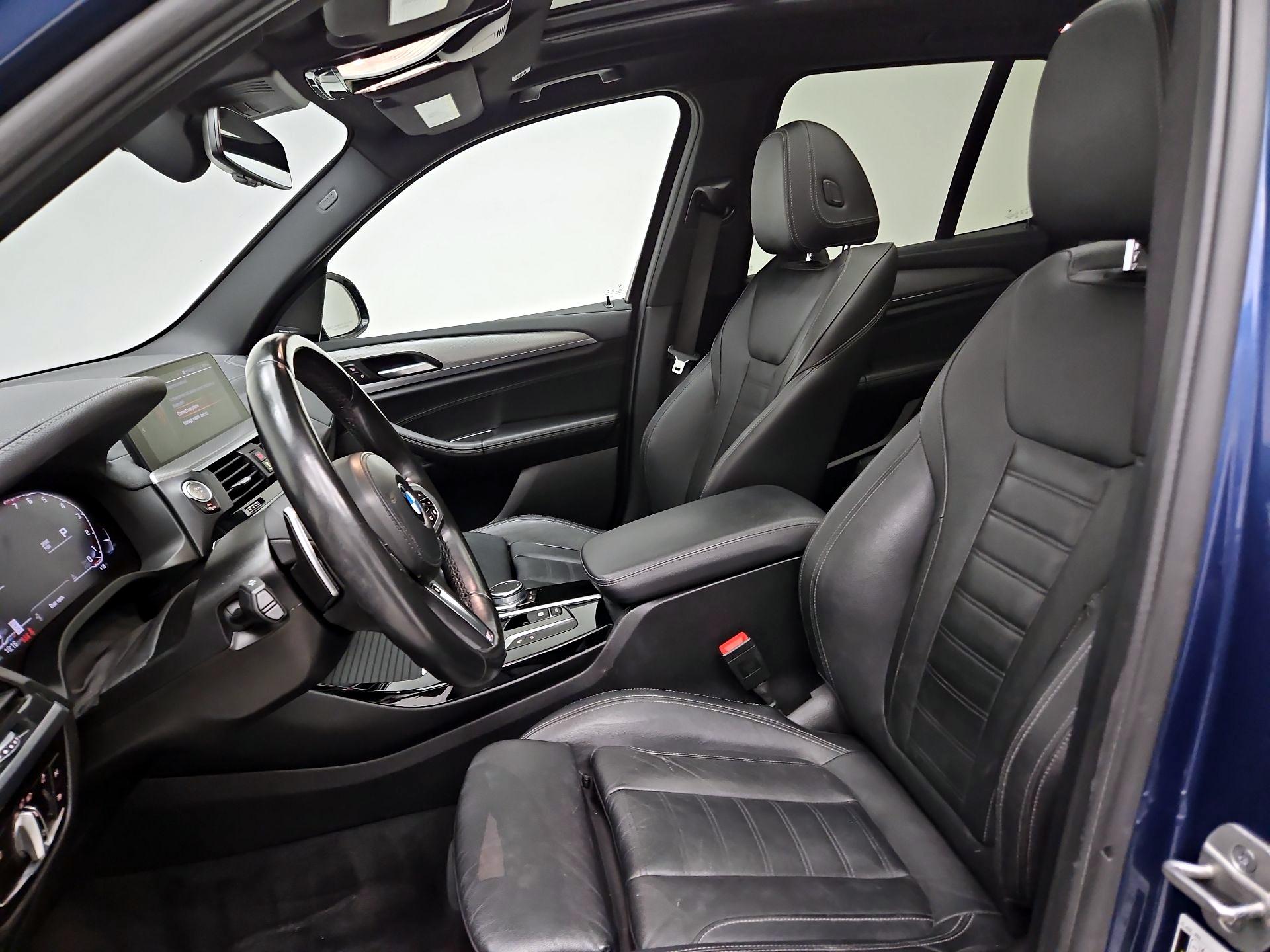Thumbnail: 2021 BMW X3 - 11