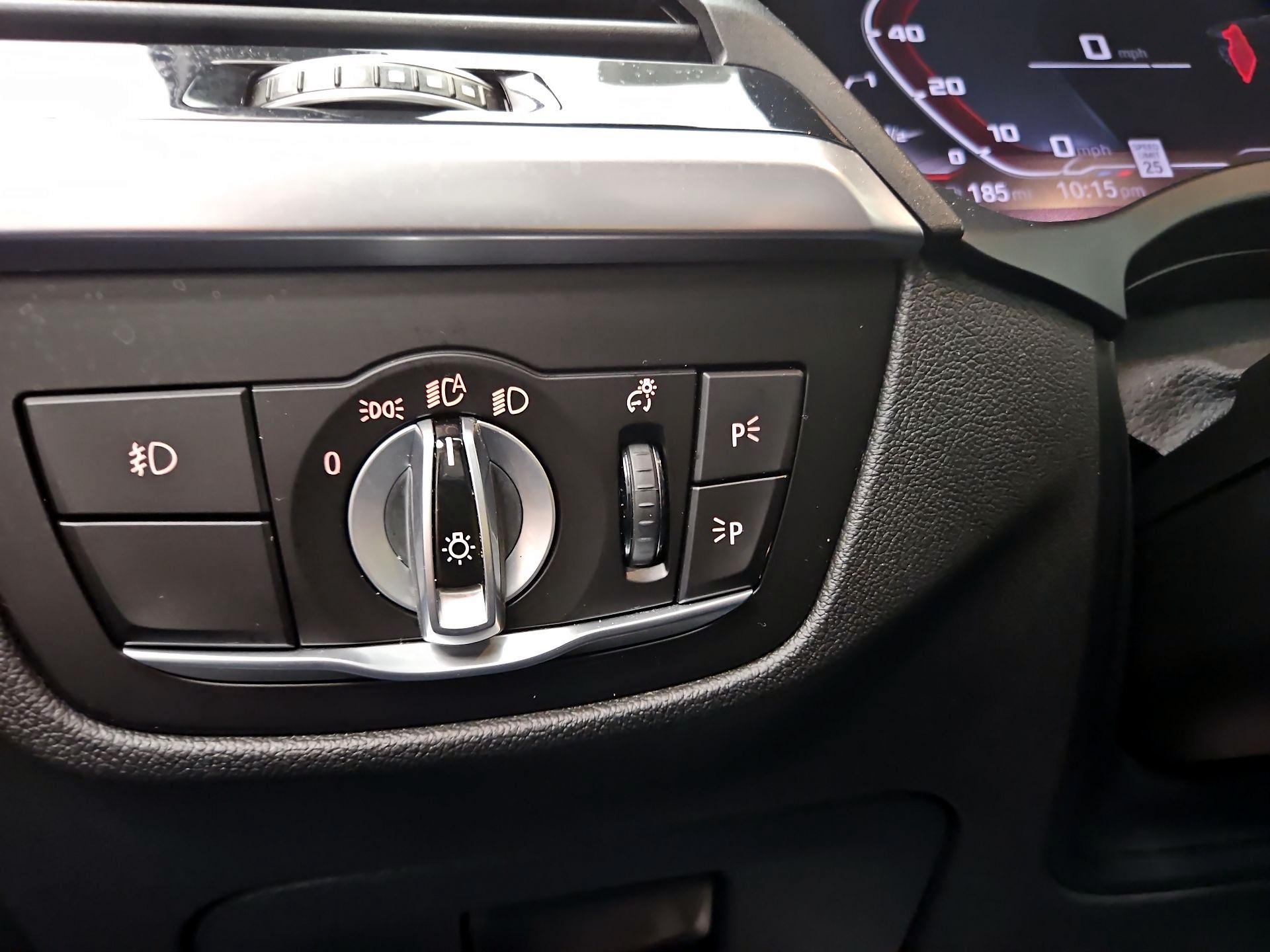 Thumbnail: 2021 BMW X3 - 13