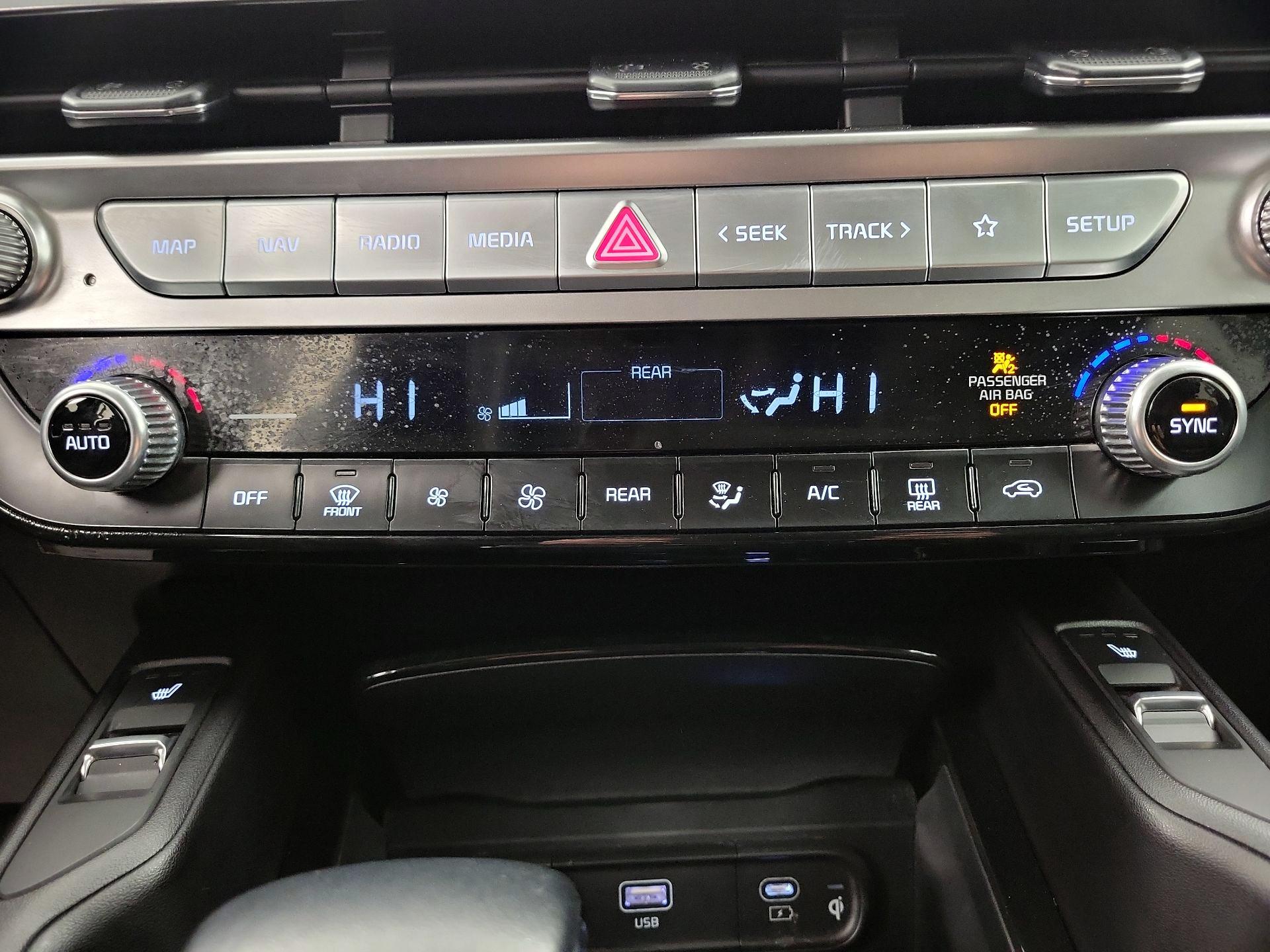 Thumbnail: 2025 Kia Telluride - 17