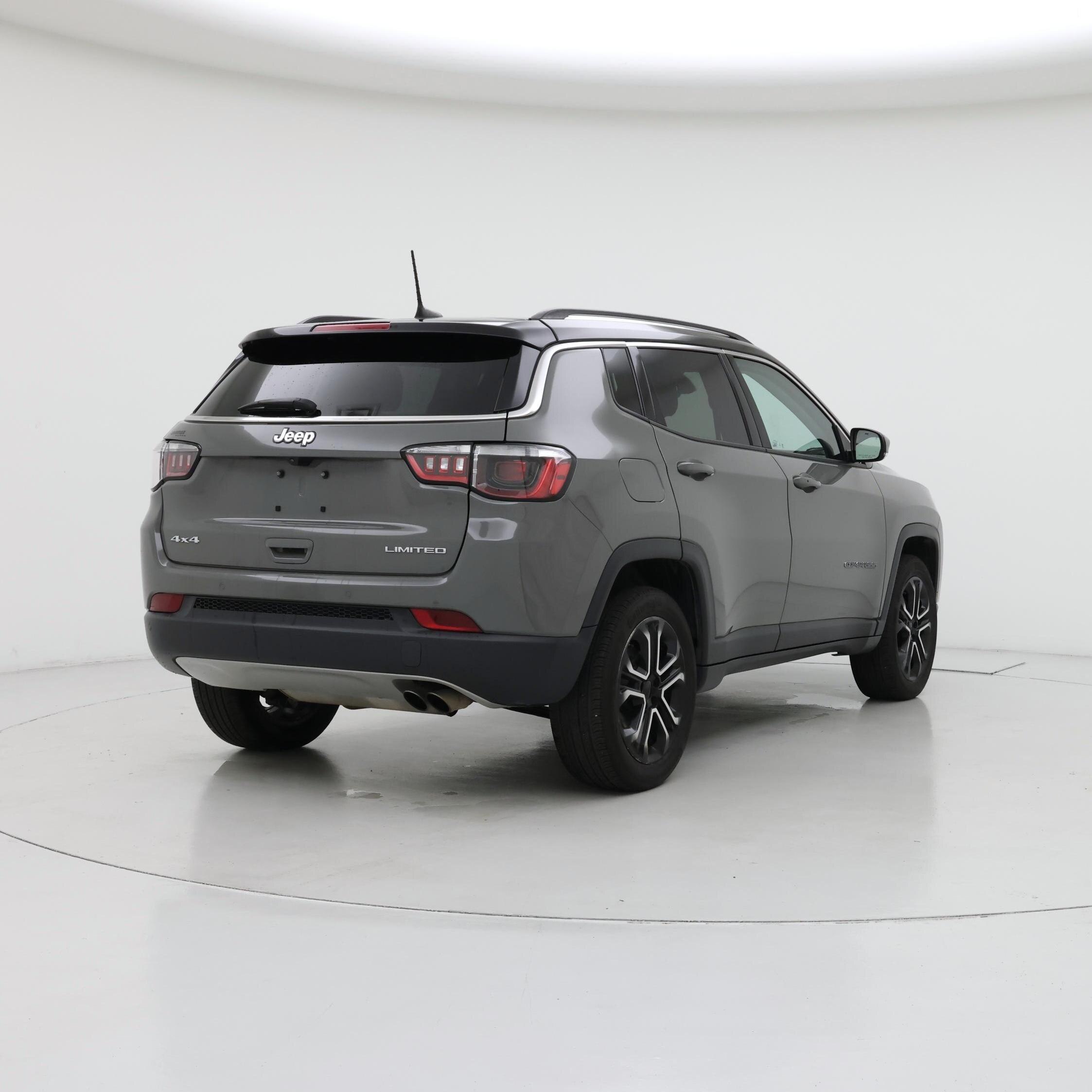 Thumbnail: 2022 Jeep Compass - 8