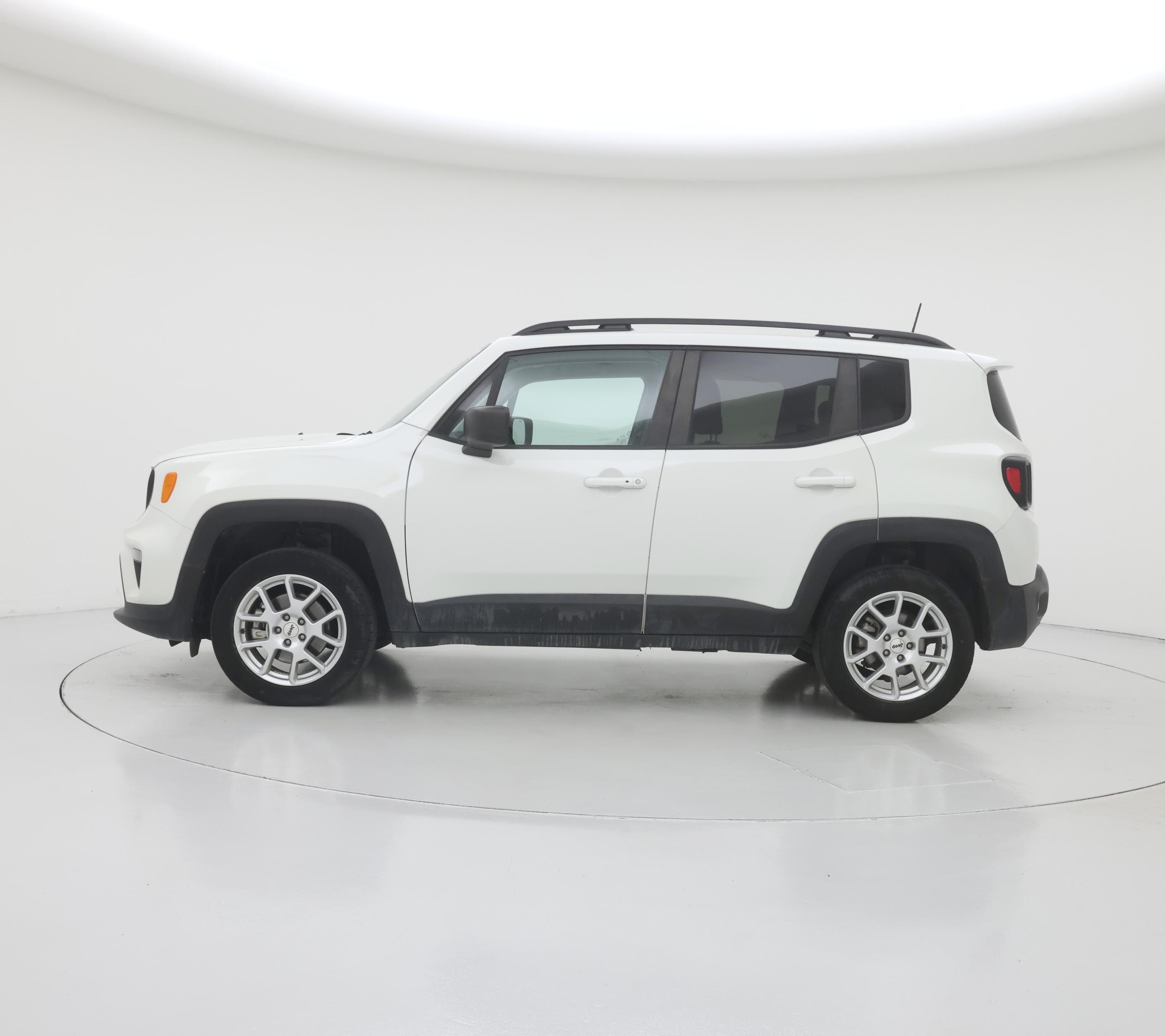 Thumbnail: 2022 Jeep Renegade - 3