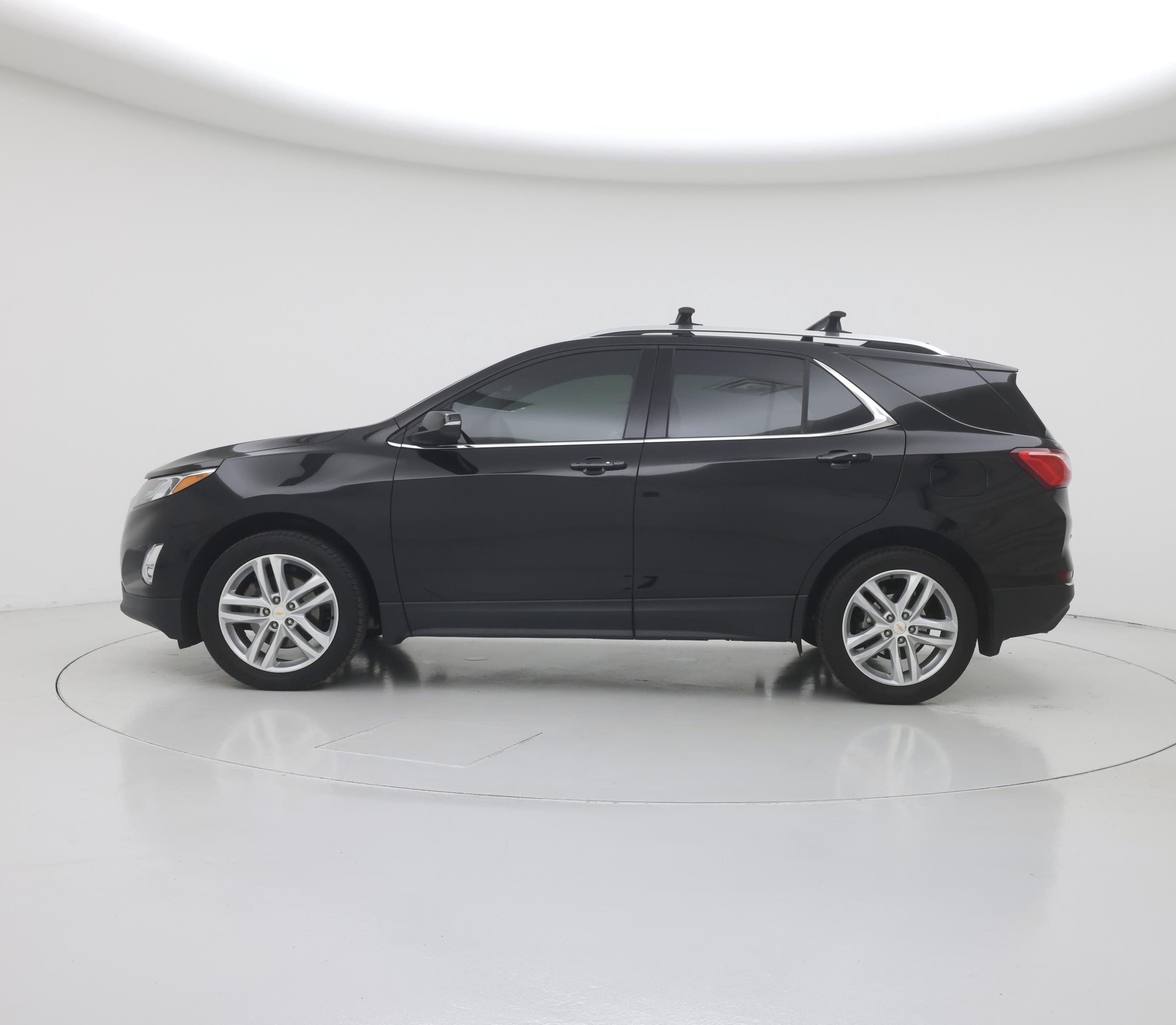 Thumbnail: 2018 Chevrolet Equinox - 3