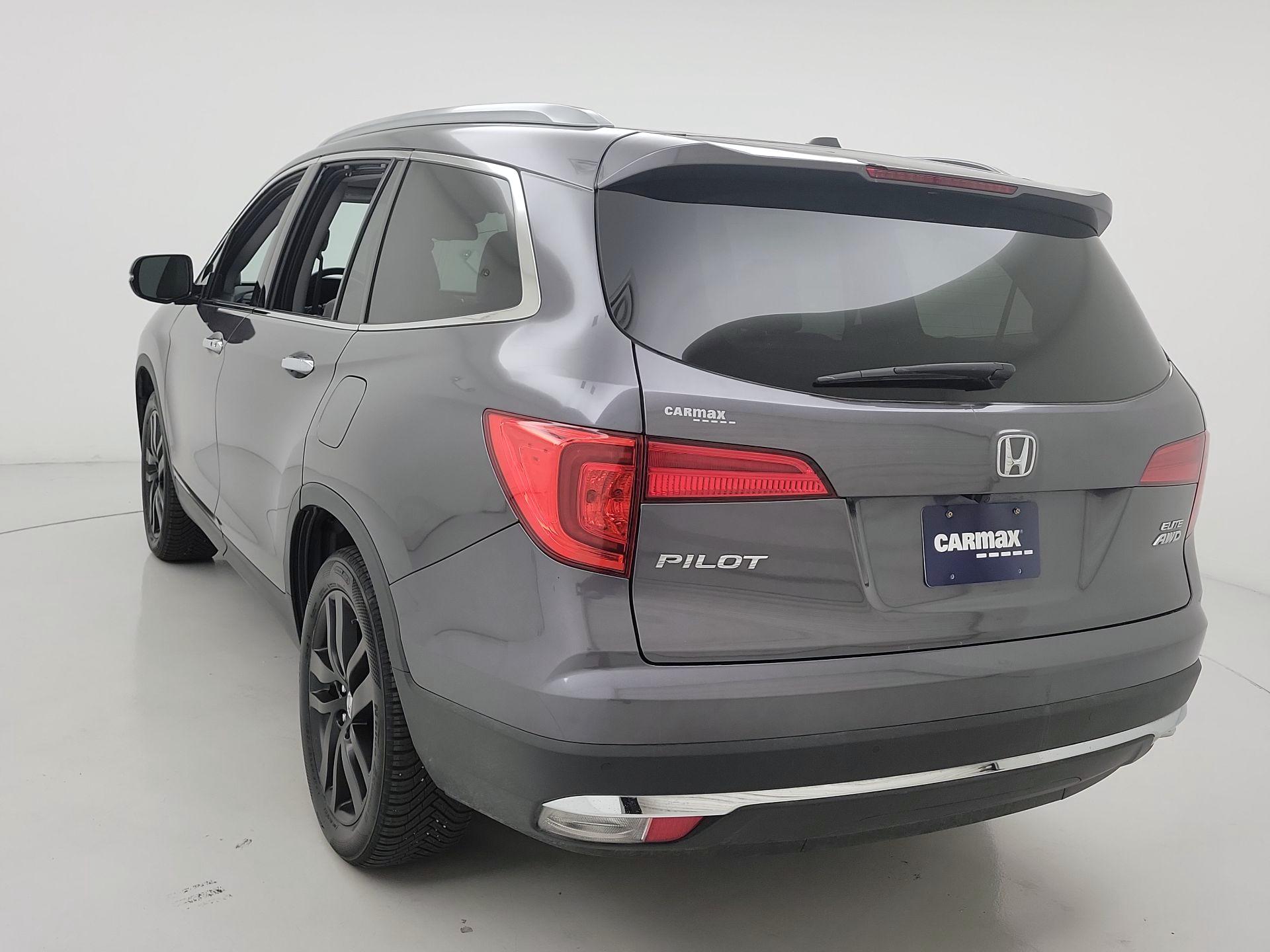 Thumbnail: 2018 Honda Pilot - 7