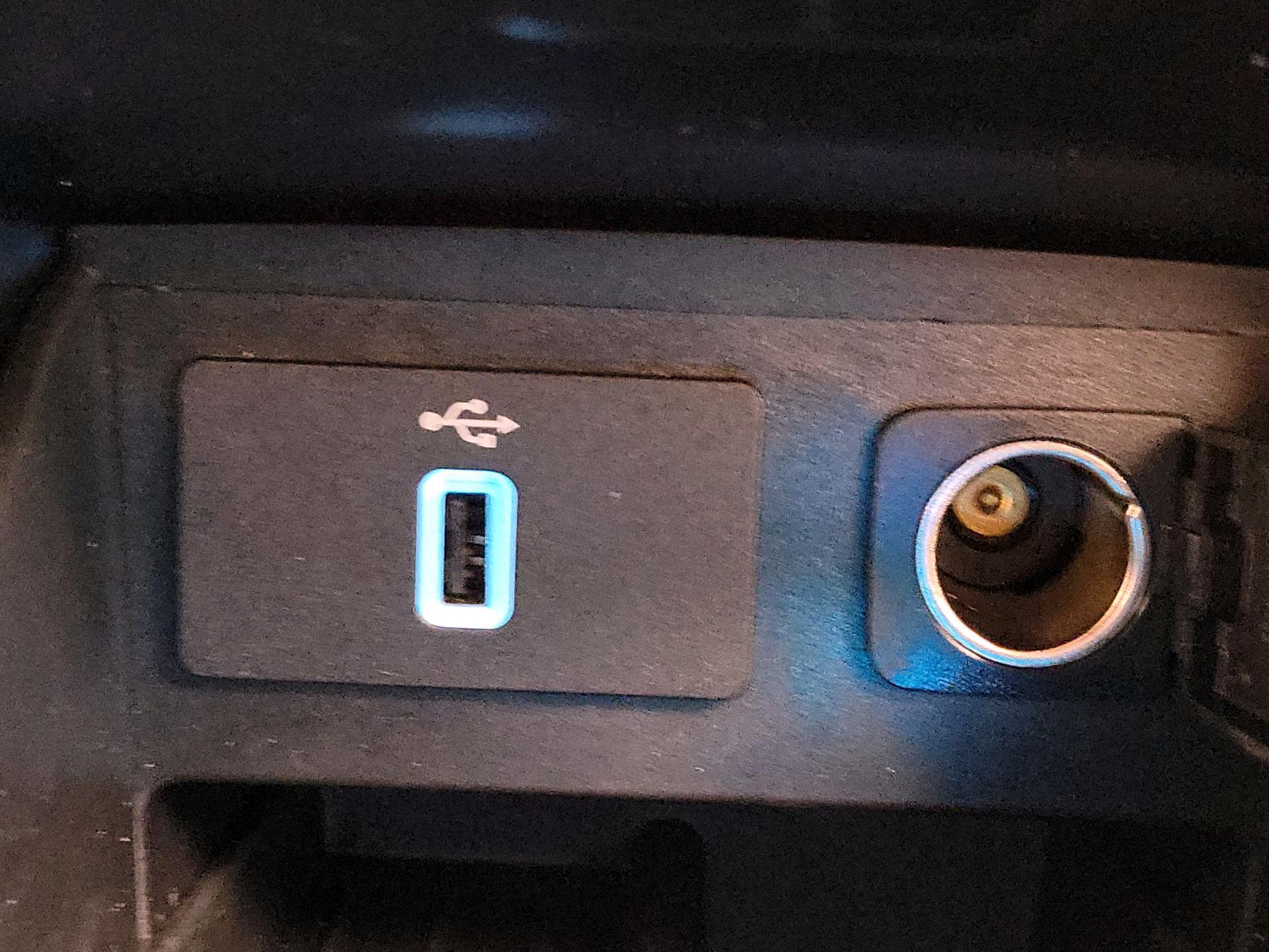 Thumbnail: 2018 Ford Explorer - 19