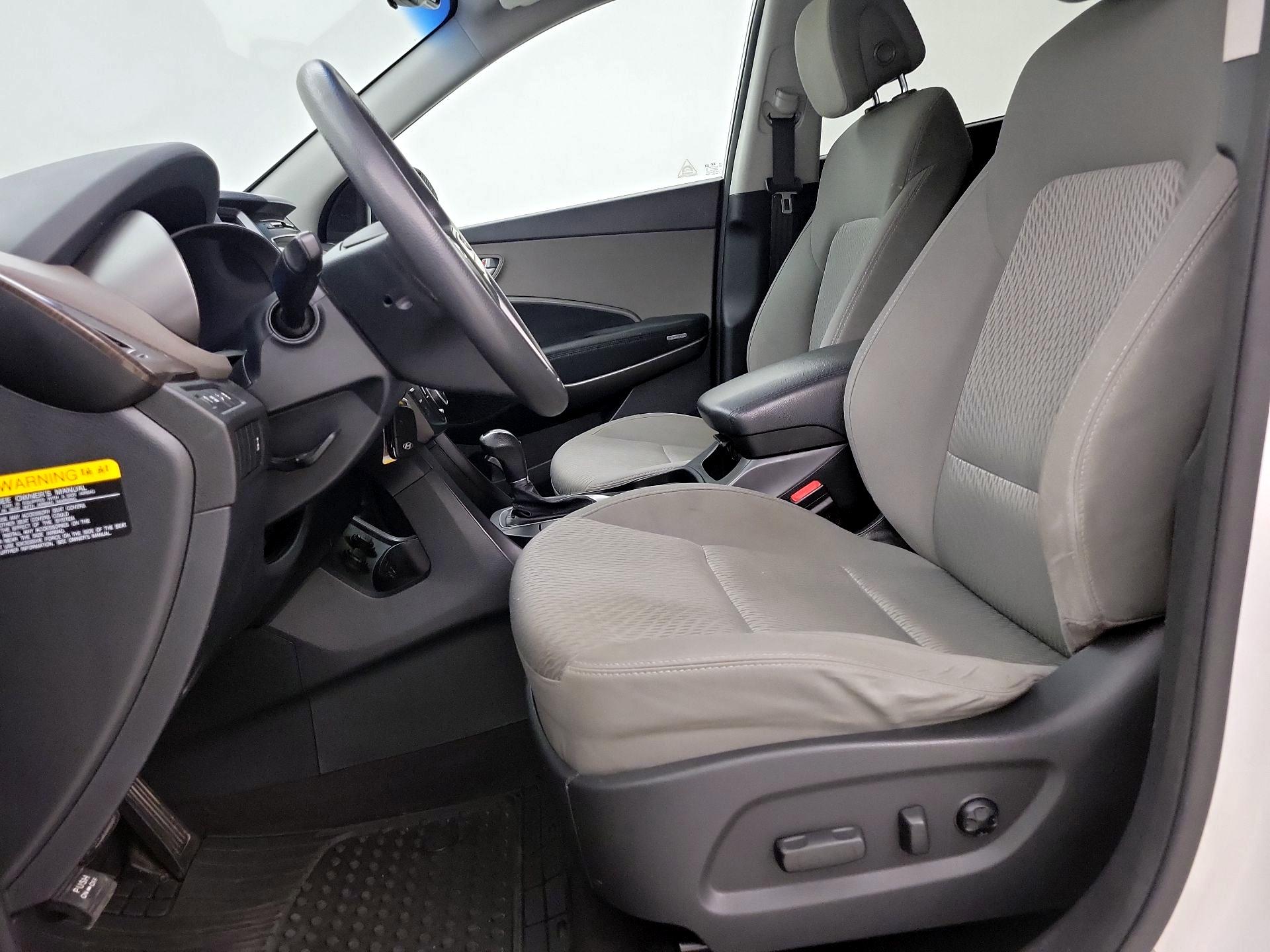 Thumbnail: 2017 Hyundai Santa Fe - 11