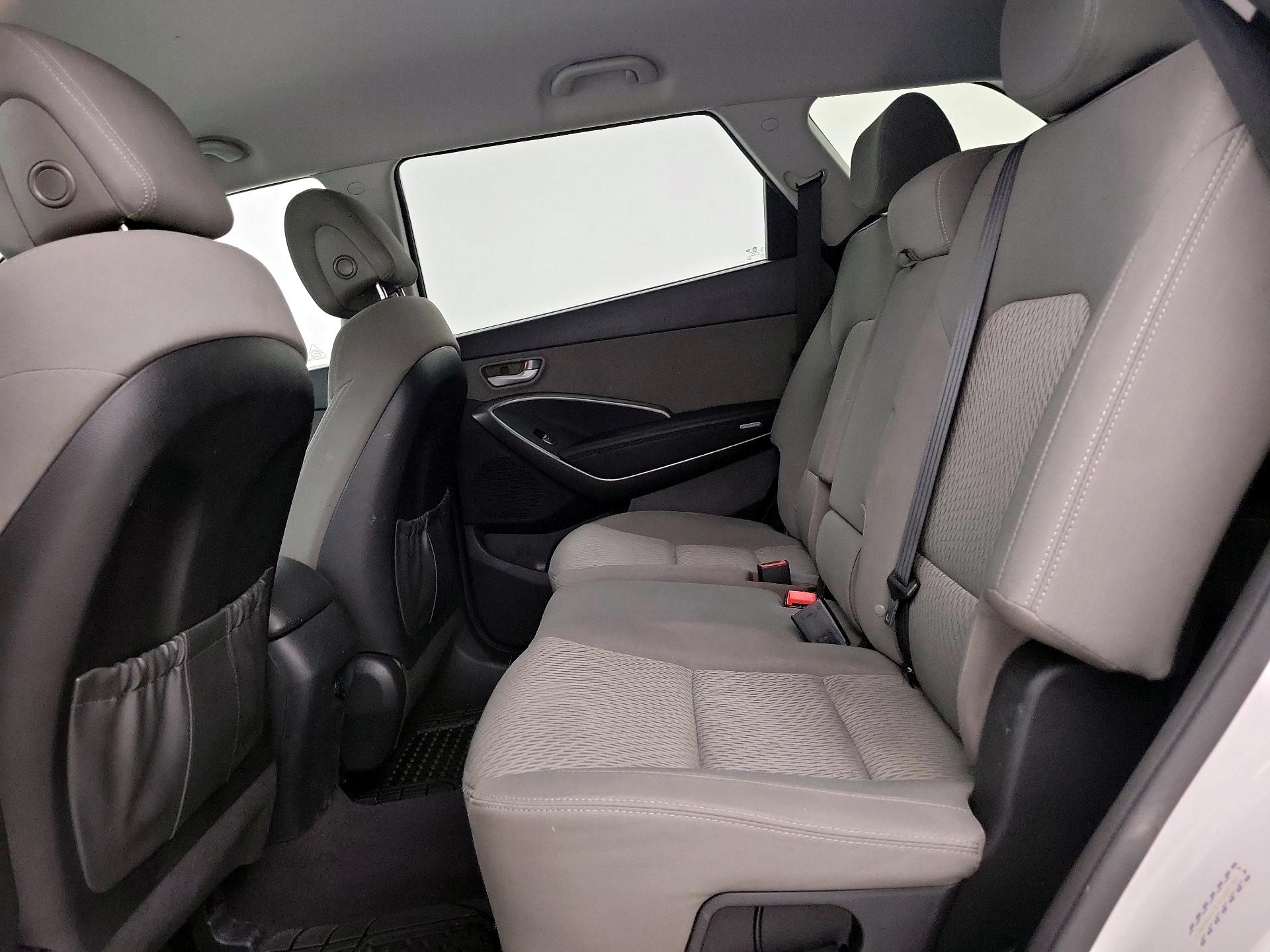 Thumbnail: 2017 Hyundai Santa Fe - 19