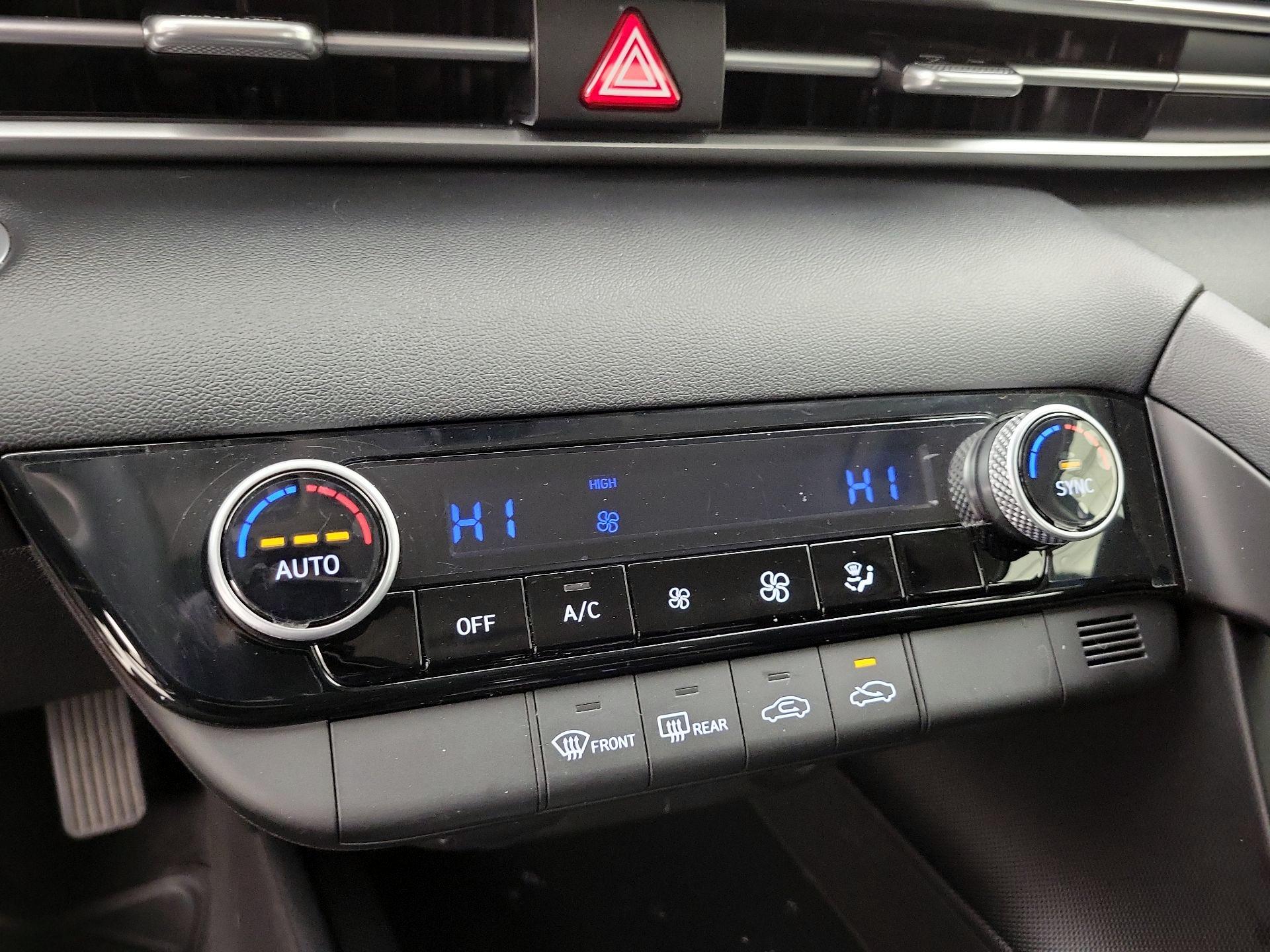 Thumbnail: 2023 Hyundai Elantra - 16