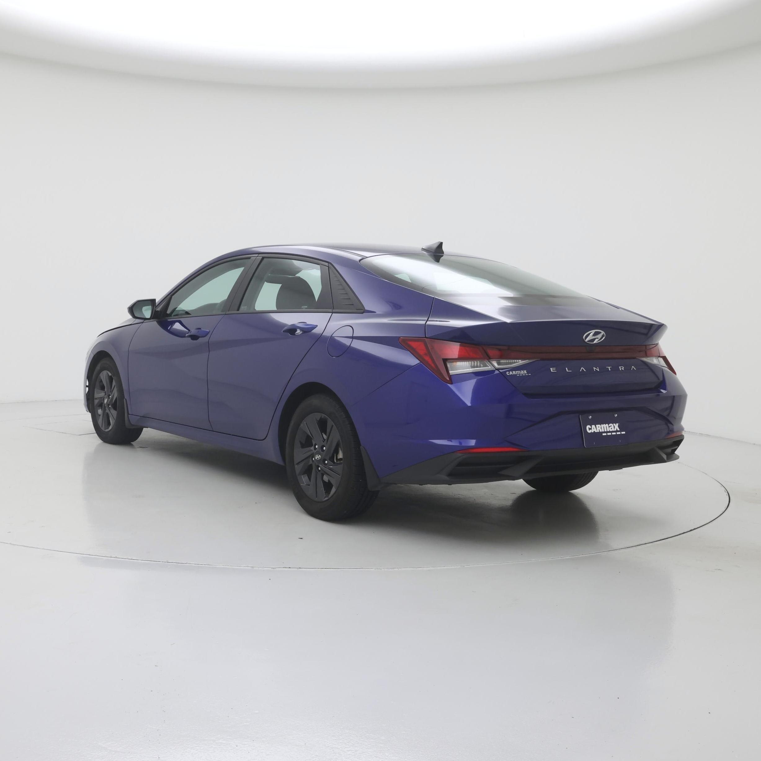 Thumbnail: 2023 Hyundai Elantra - 2