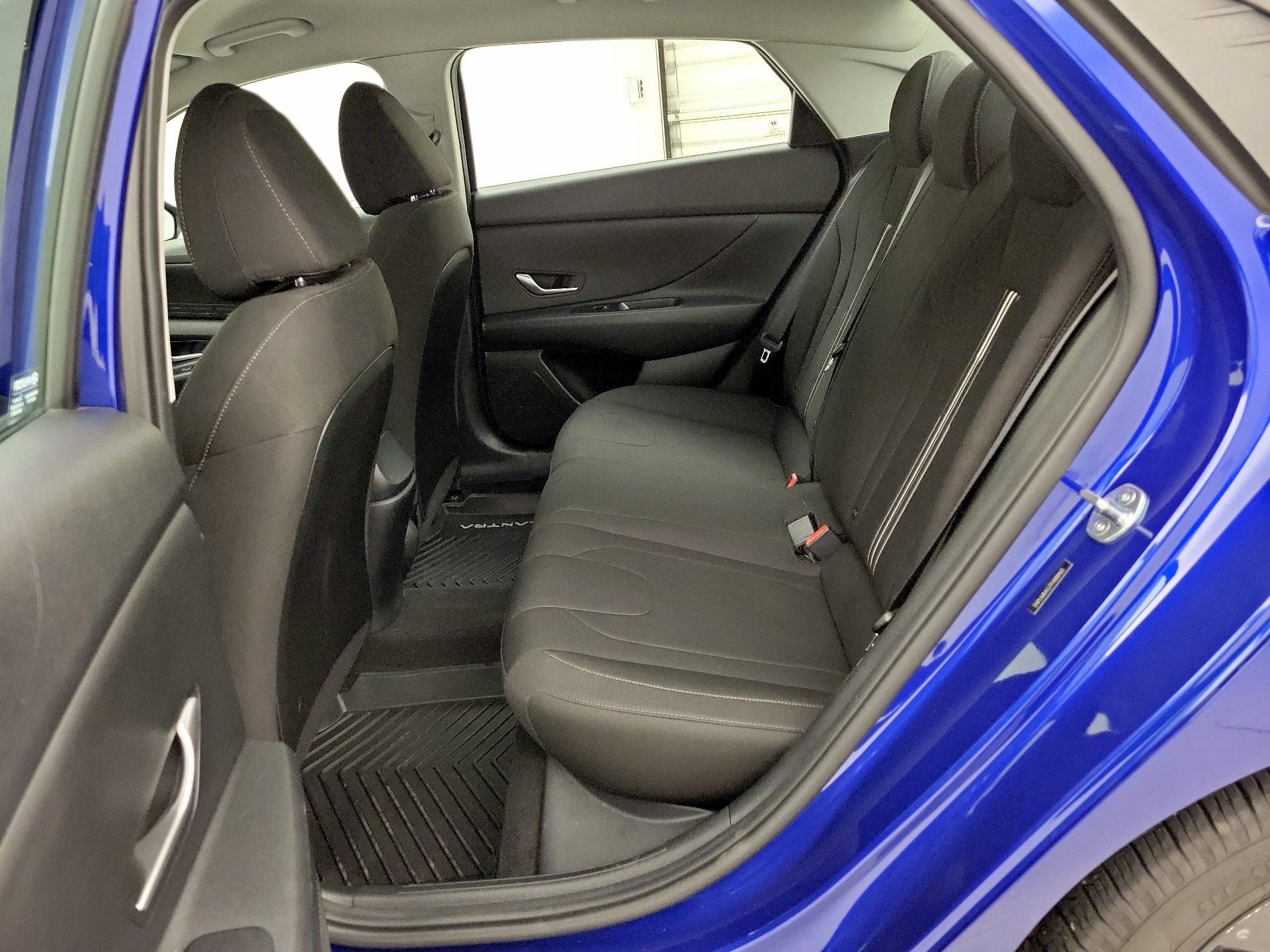 Thumbnail: 2023 Hyundai Elantra - 19