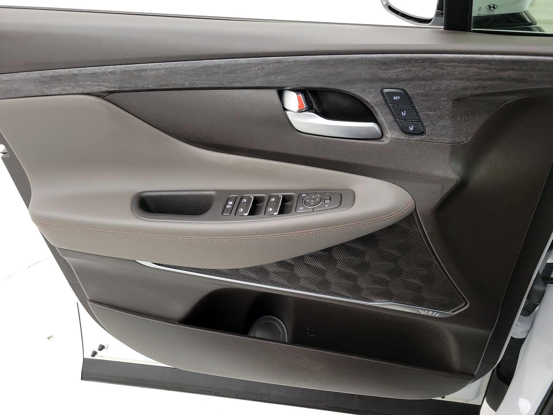 Thumbnail: 2020 Hyundai Santa Fe - 12