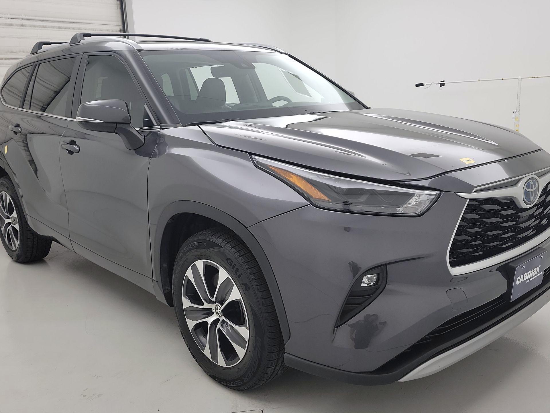 Thumbnail: 2023 Toyota Highlander - 1