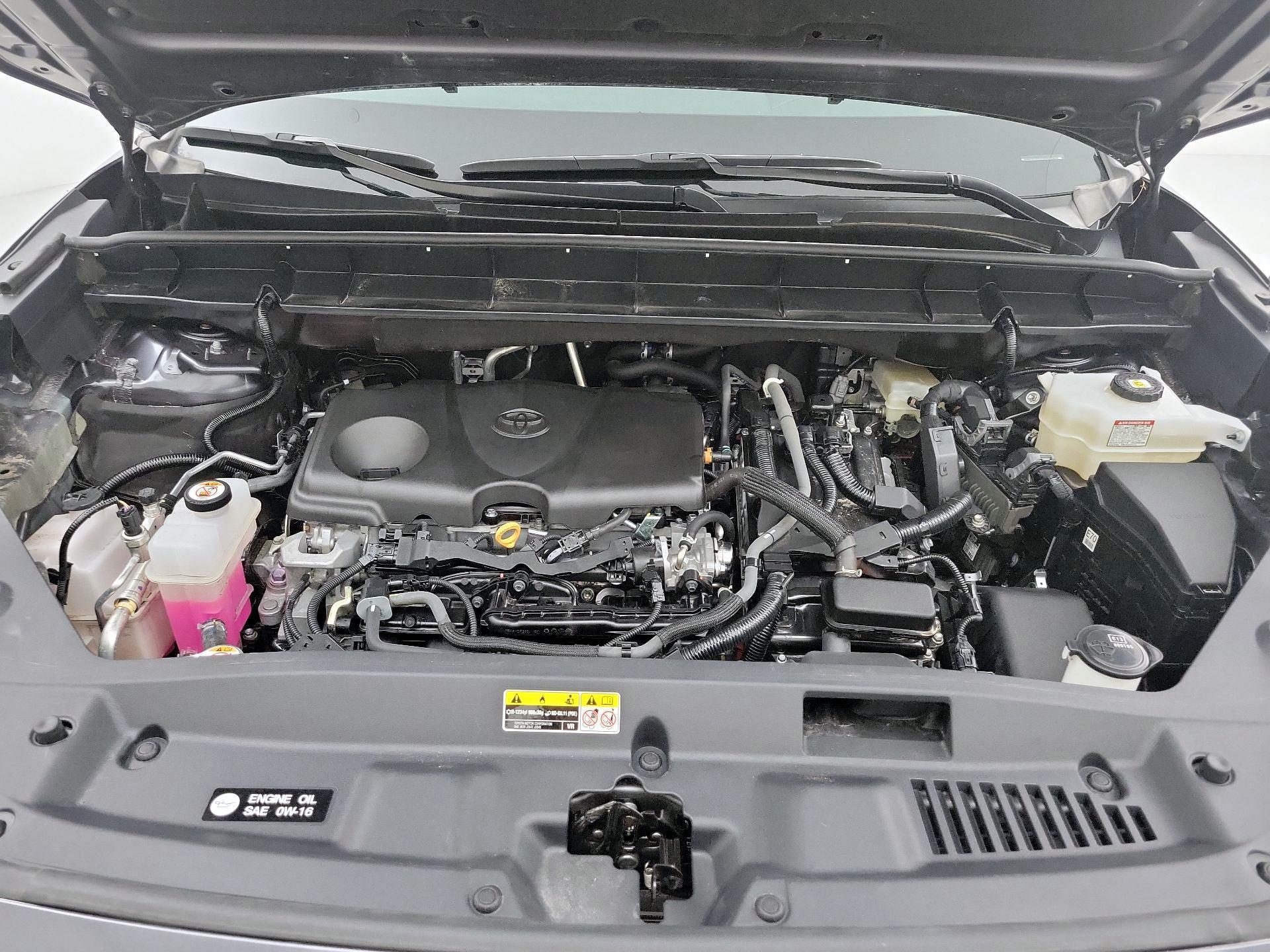 Thumbnail: 2023 Toyota Highlander - 20