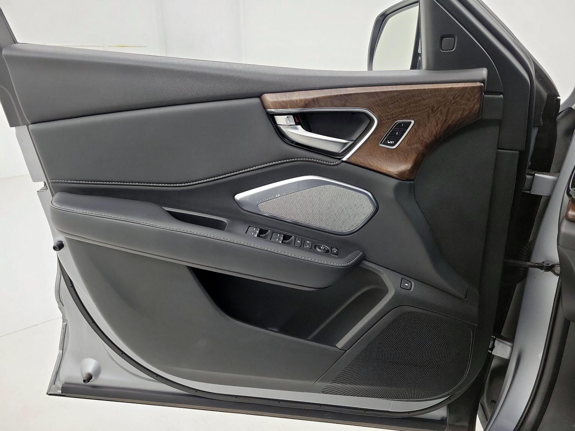 Thumbnail: 2021 Acura RDX - 12