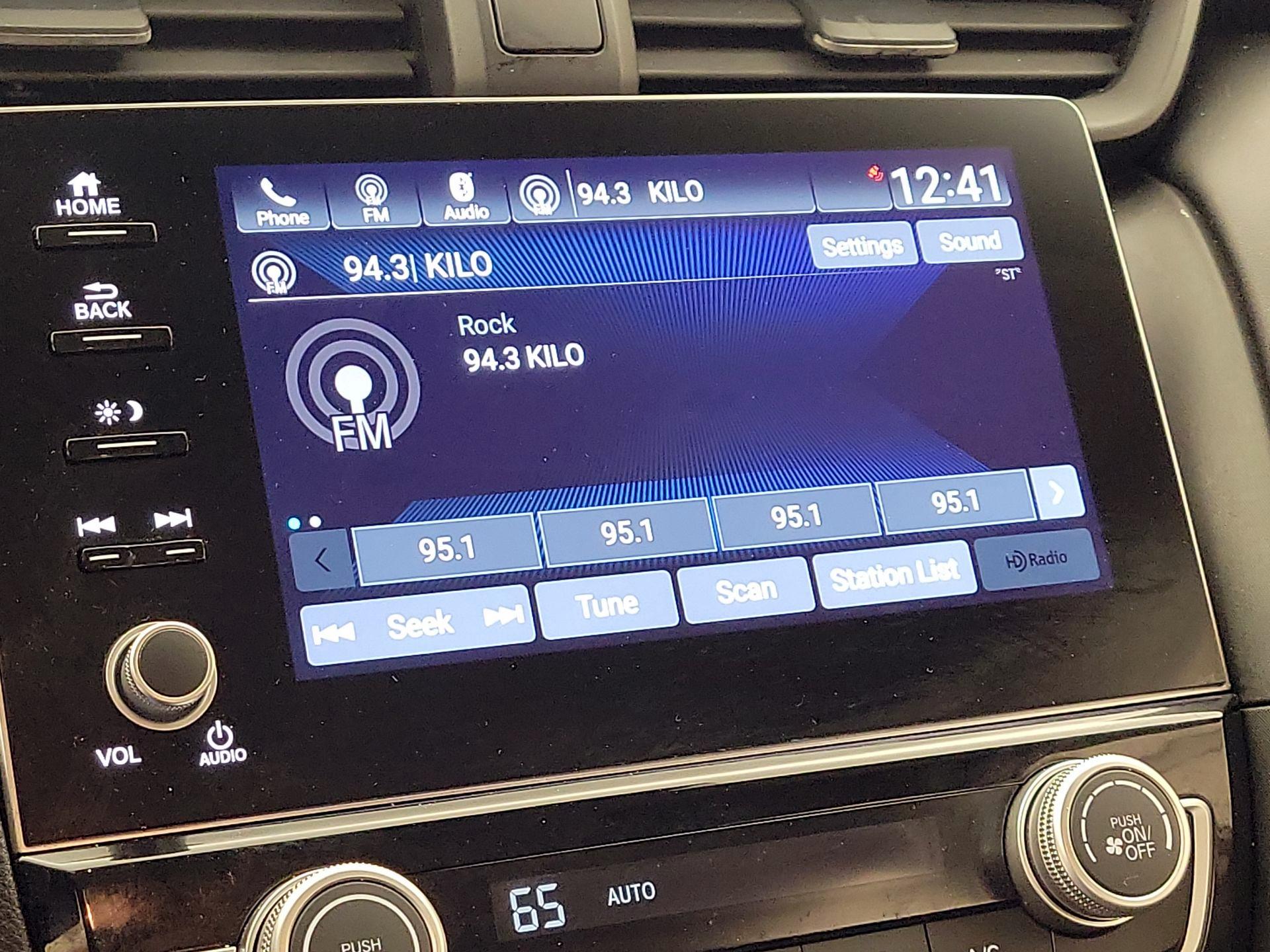 Thumbnail: 2020 Honda Insight - 15