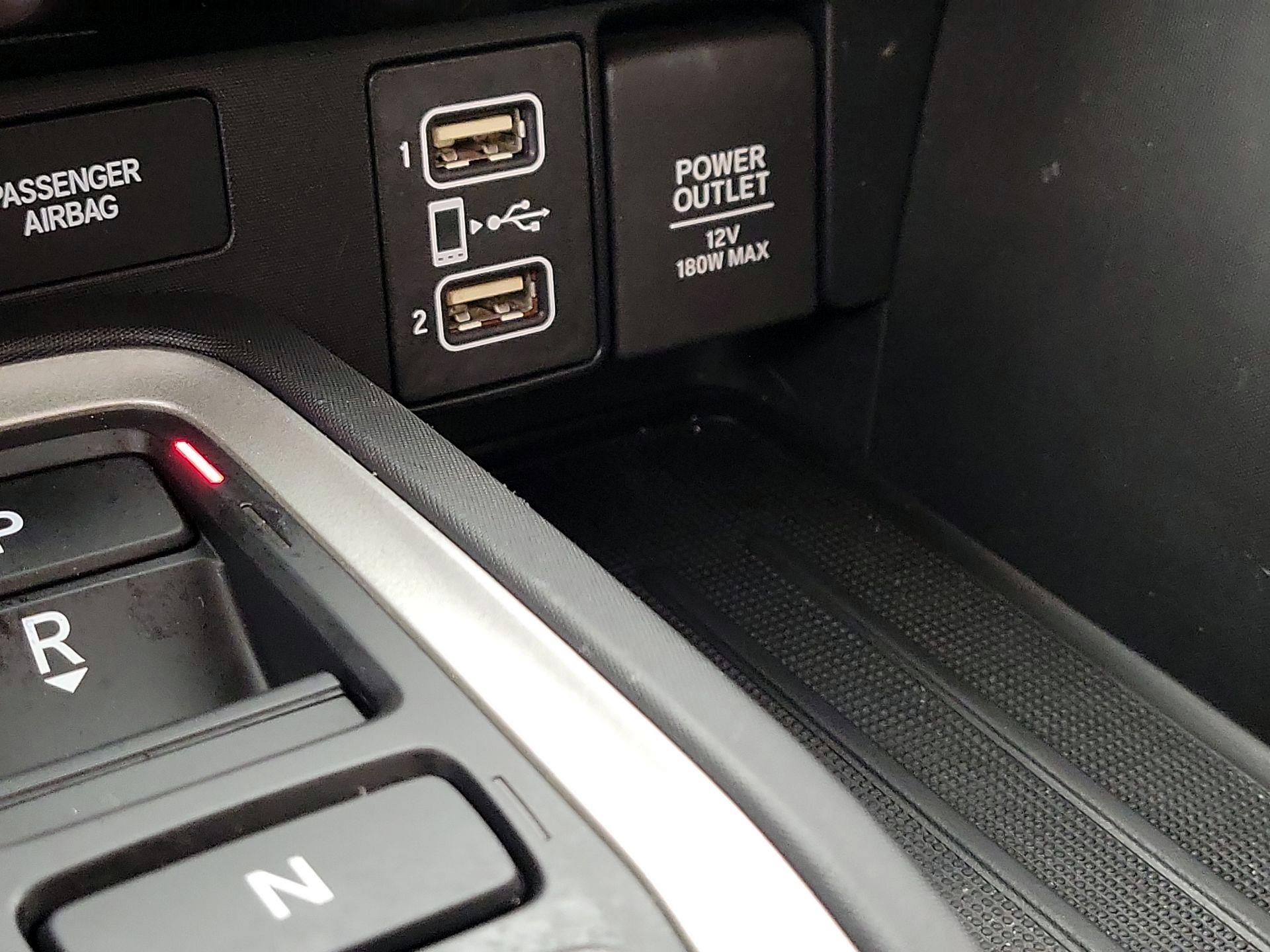 Thumbnail: 2020 Honda Insight - 18