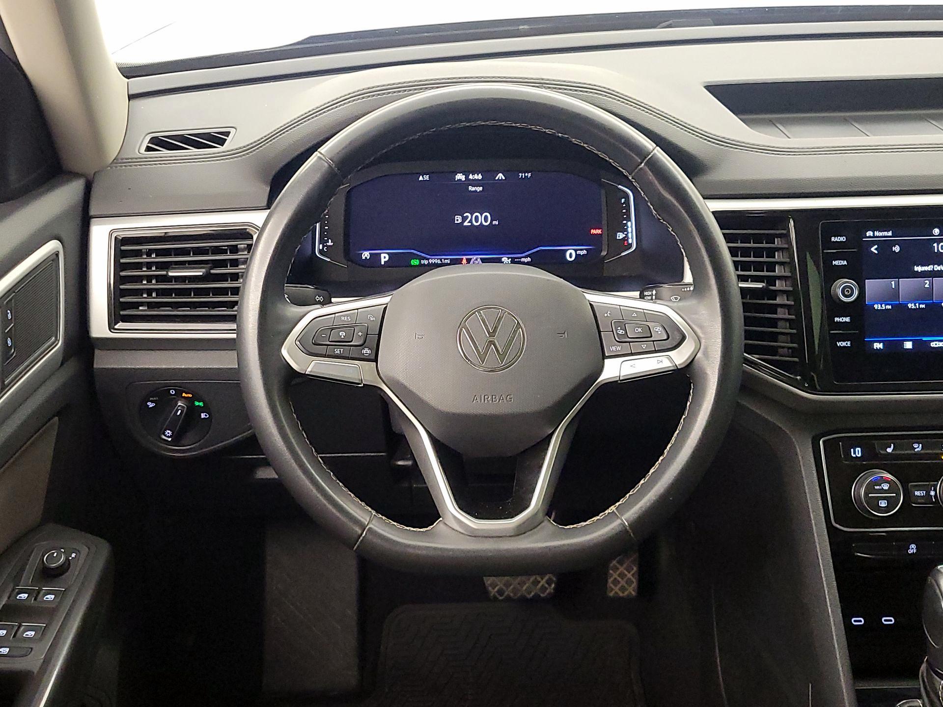 Thumbnail: 2023 Volkswagen Atlas - 10