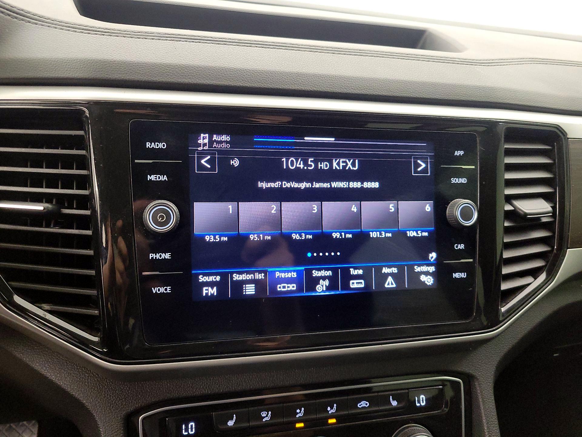 Thumbnail: 2023 Volkswagen Atlas - 15