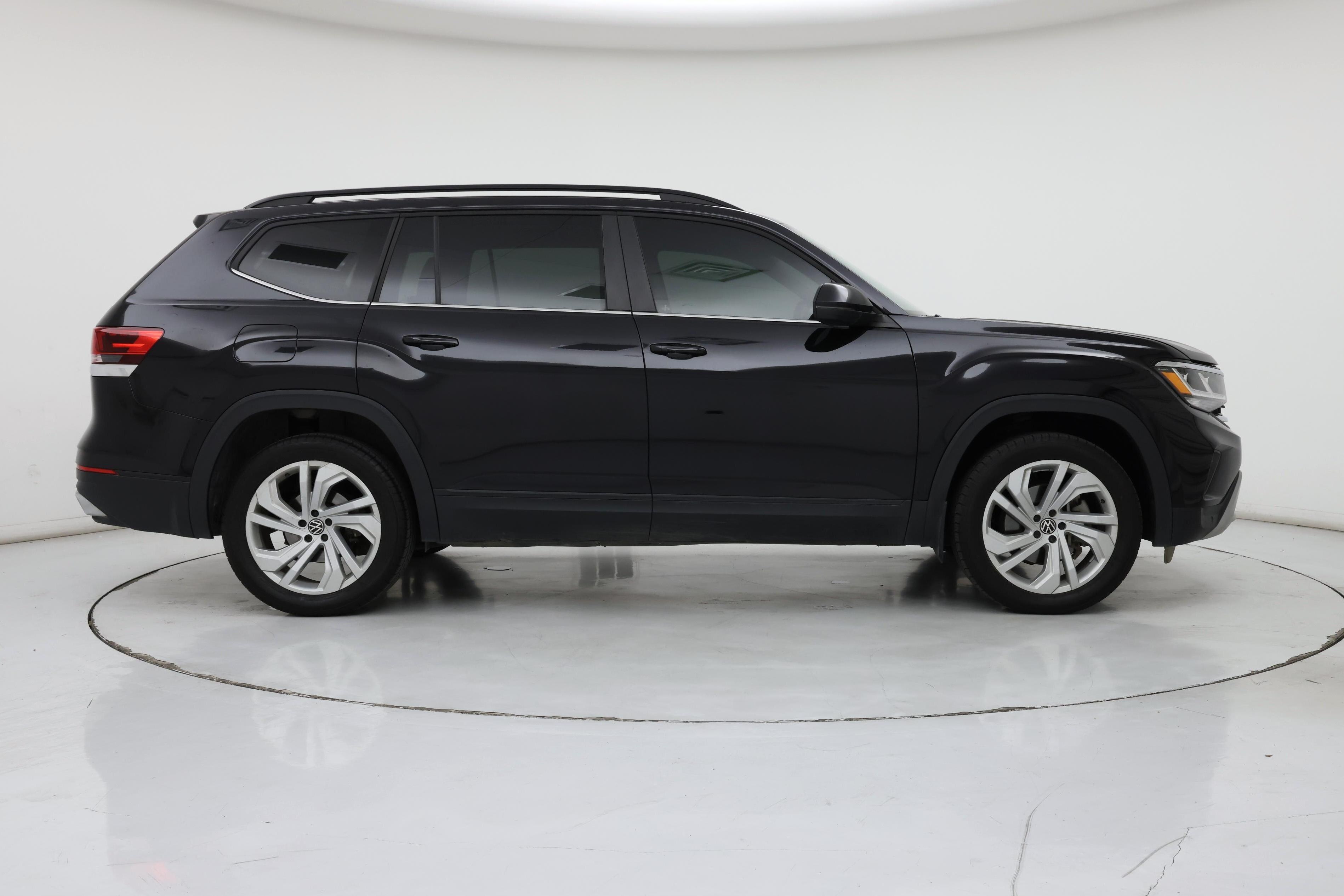 Thumbnail: 2023 Volkswagen Atlas - 7