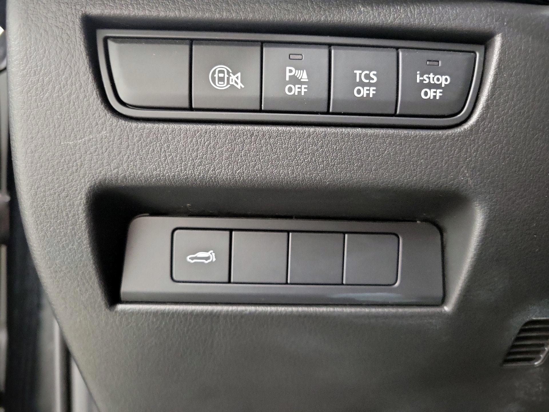 Thumbnail: 2025 Mazda CX-70 - 13