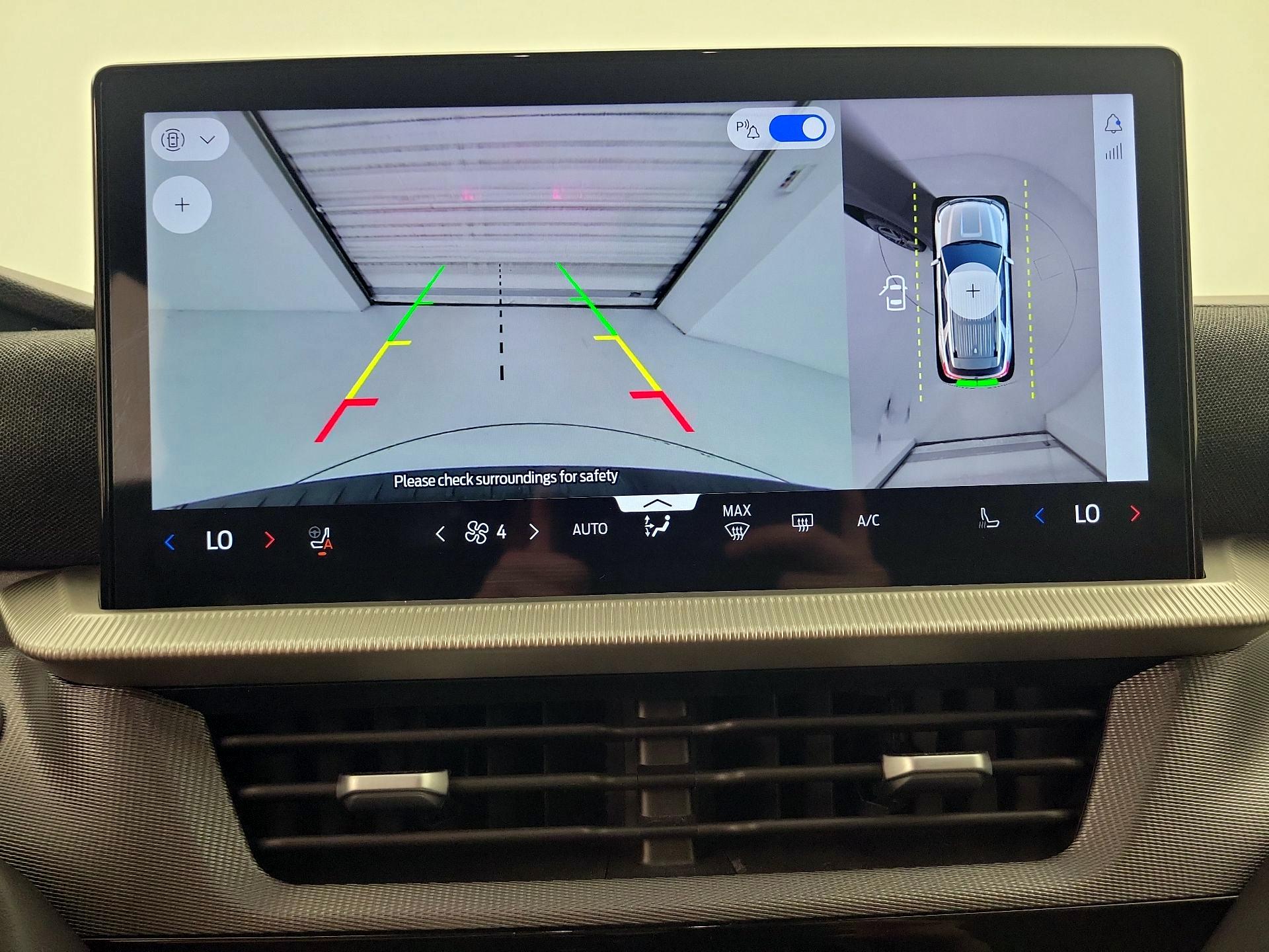 Thumbnail: 2025 Ford Explorer - 14