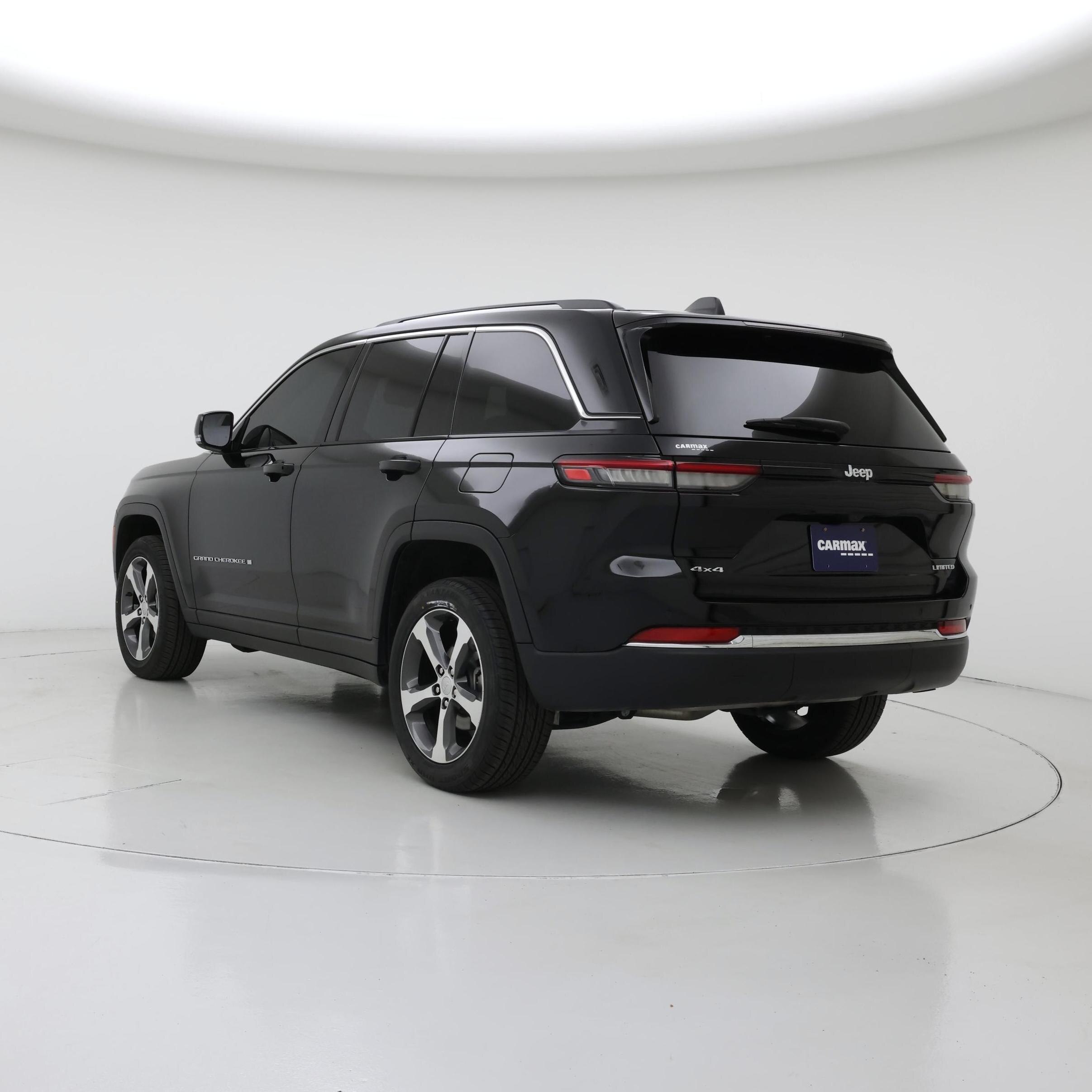 Thumbnail: 2025 Ford Explorer - 2