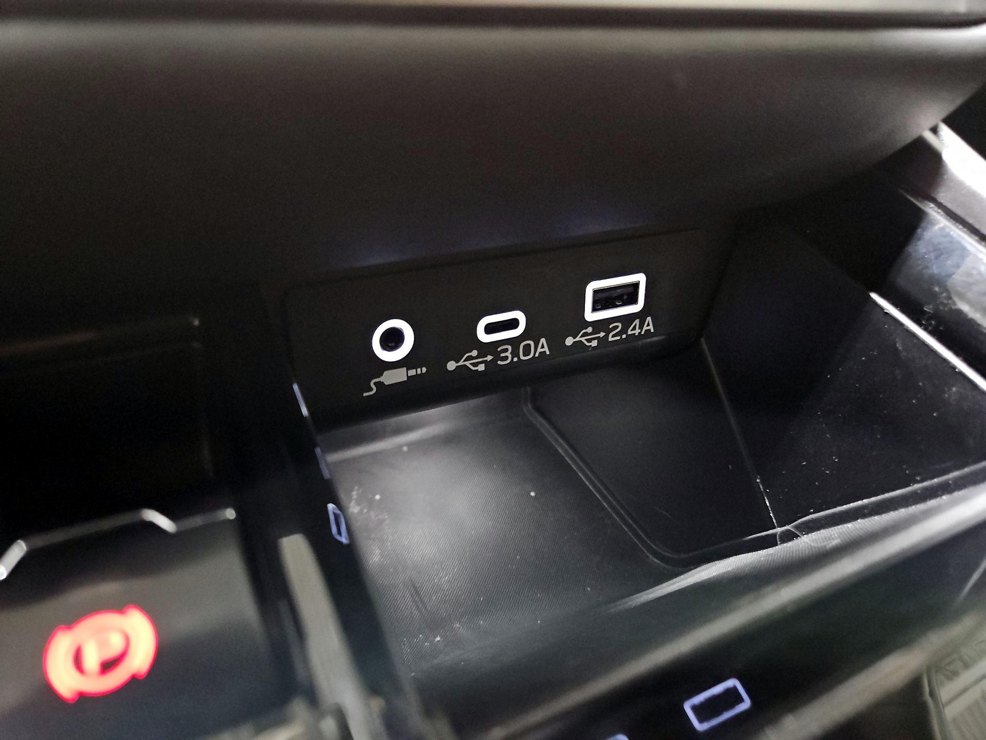 Thumbnail: 2024 Subaru Legacy - 18