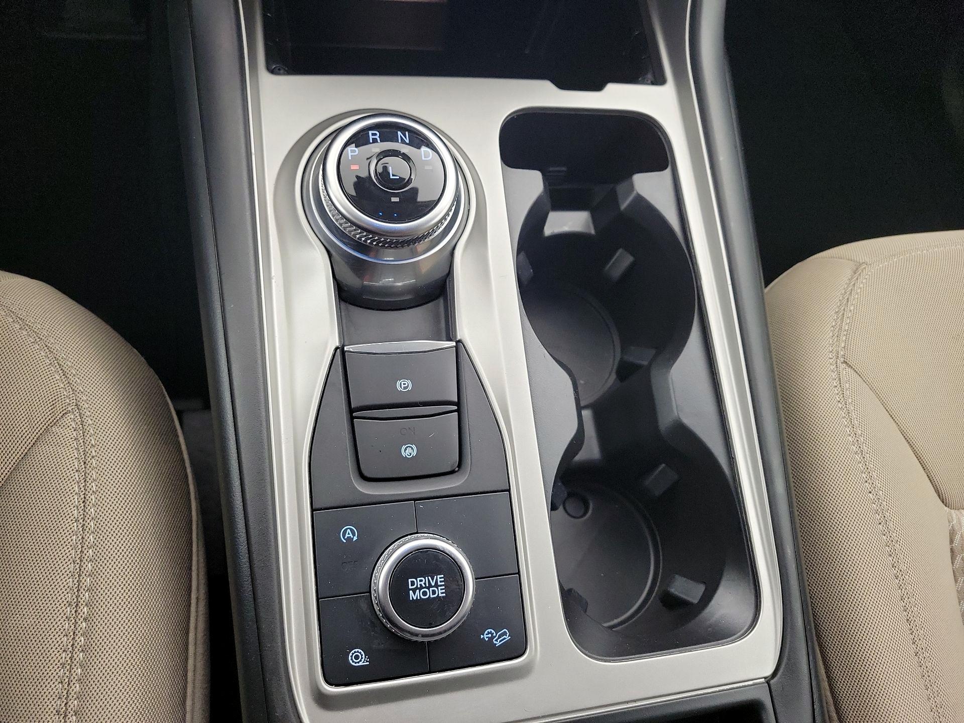 Thumbnail: 2021 Ford Explorer - 17