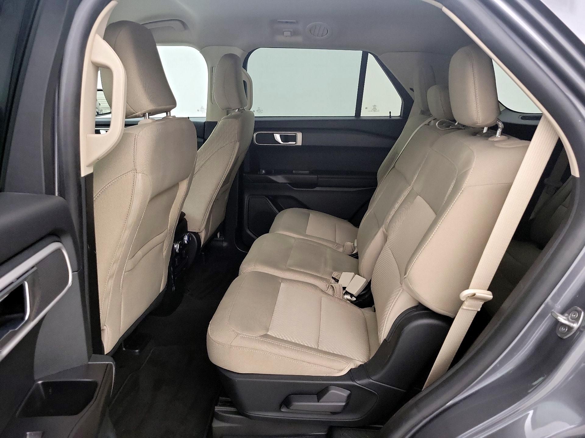 Thumbnail: 2021 Ford Explorer - 19