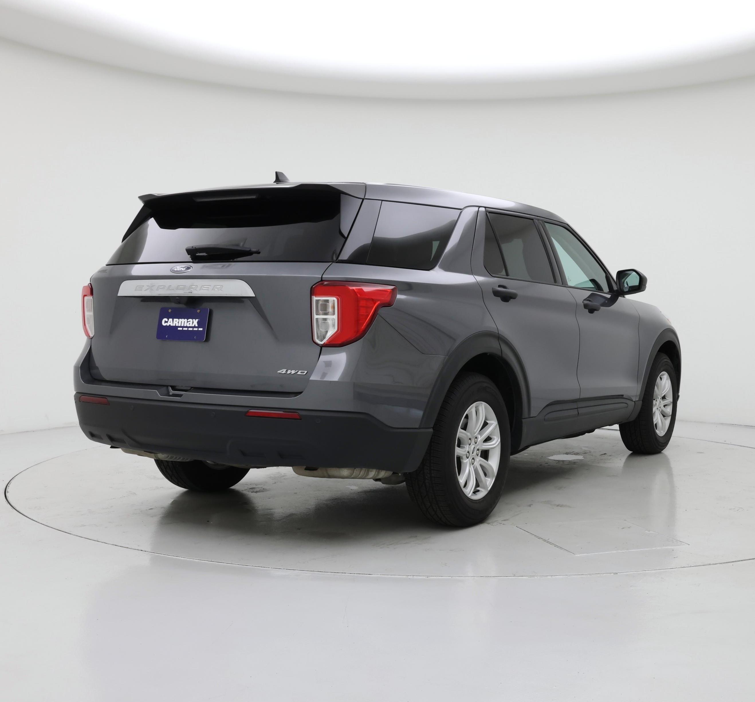 Thumbnail: 2021 Ford Explorer - 8