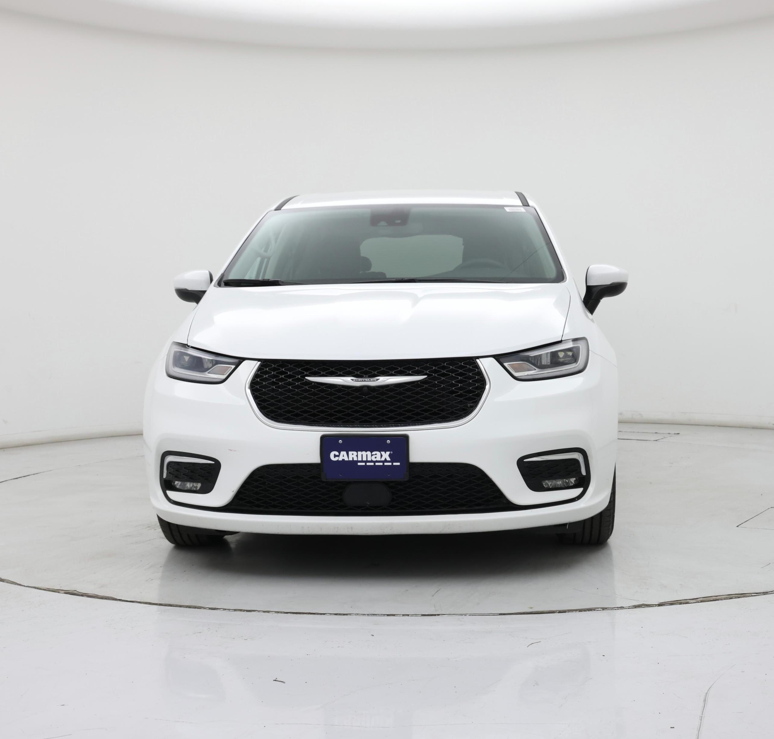 Thumbnail: 2023 Chrysler Pacifica - 5