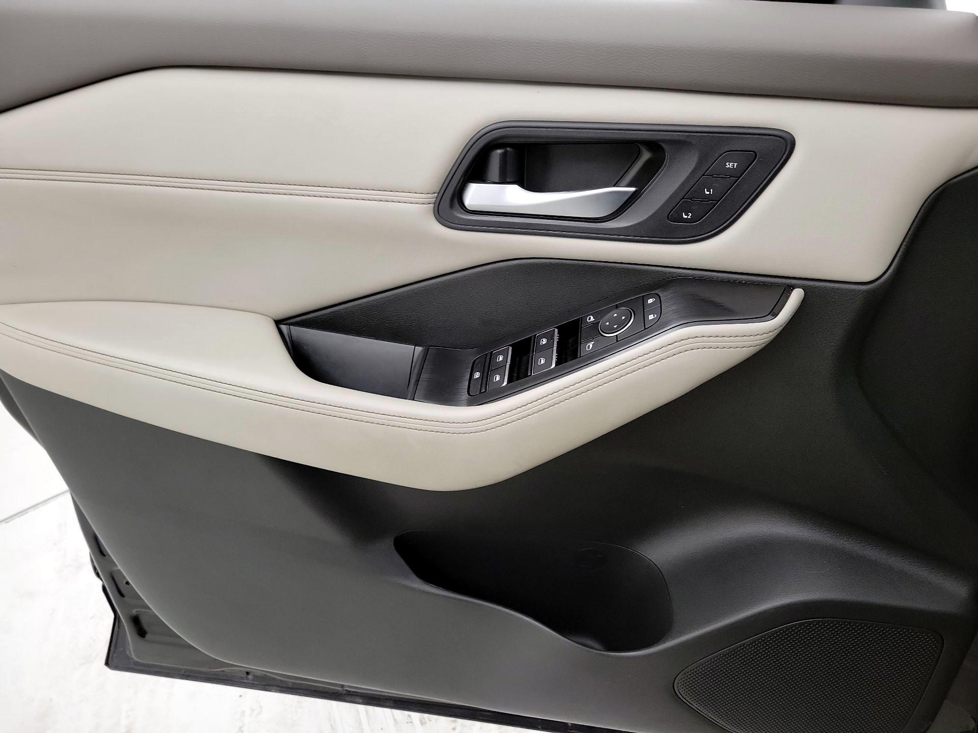 Thumbnail: 2023 Nissan Rogue - 12