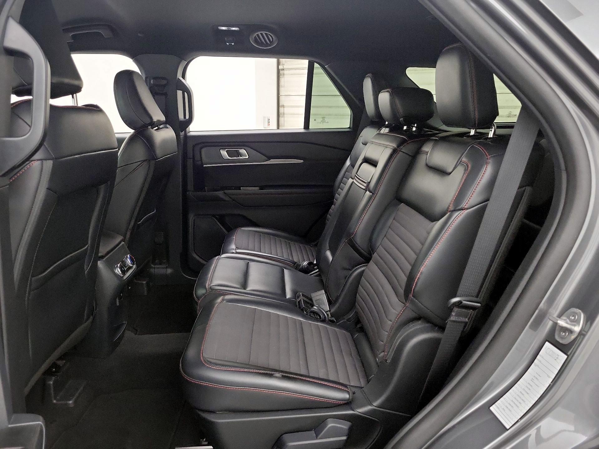 Thumbnail: 2025 Ford Explorer - 20