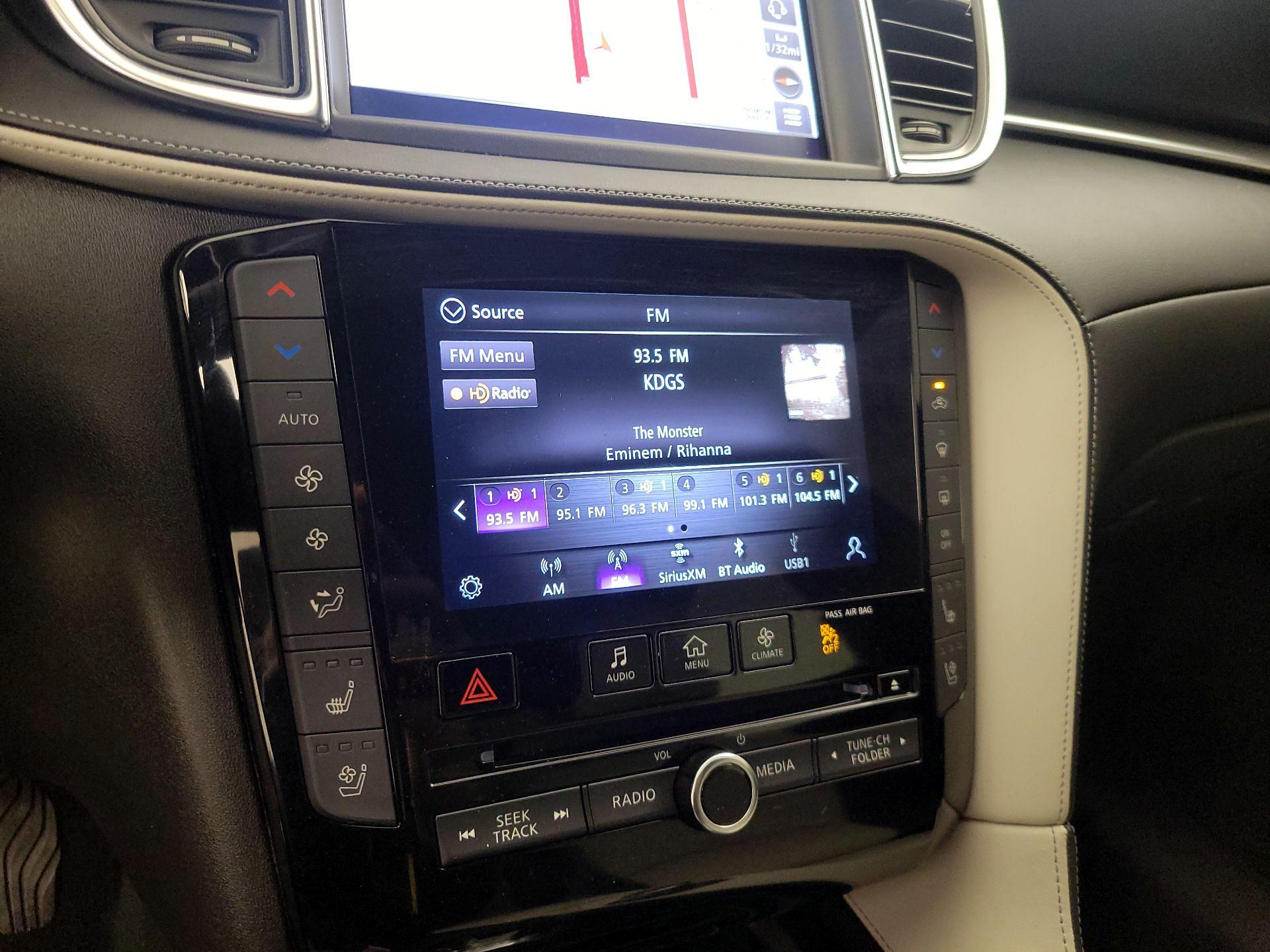 Thumbnail: 2023 INFINITI QX55 - 17