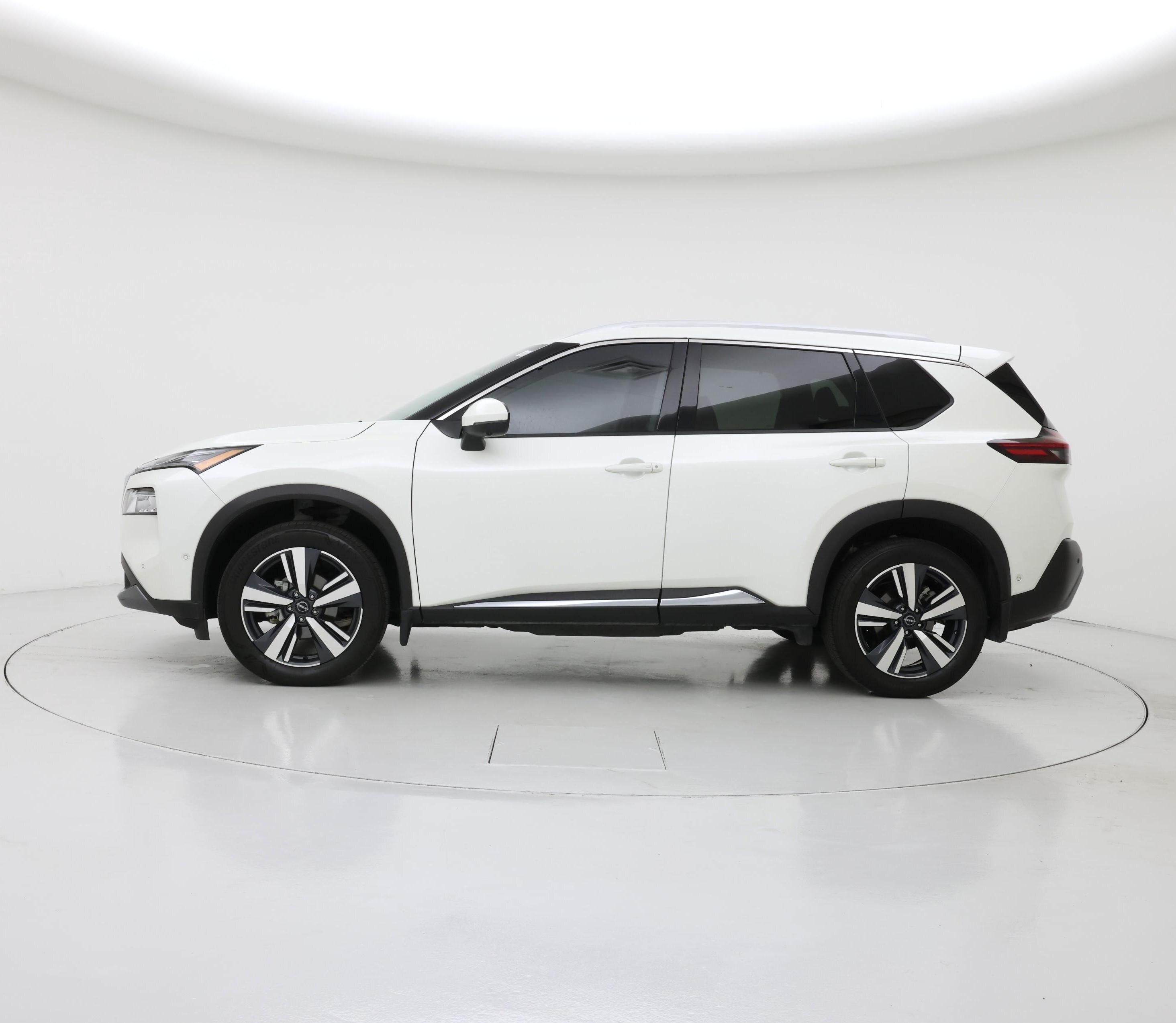 Thumbnail: 2023 Nissan Rogue - 3