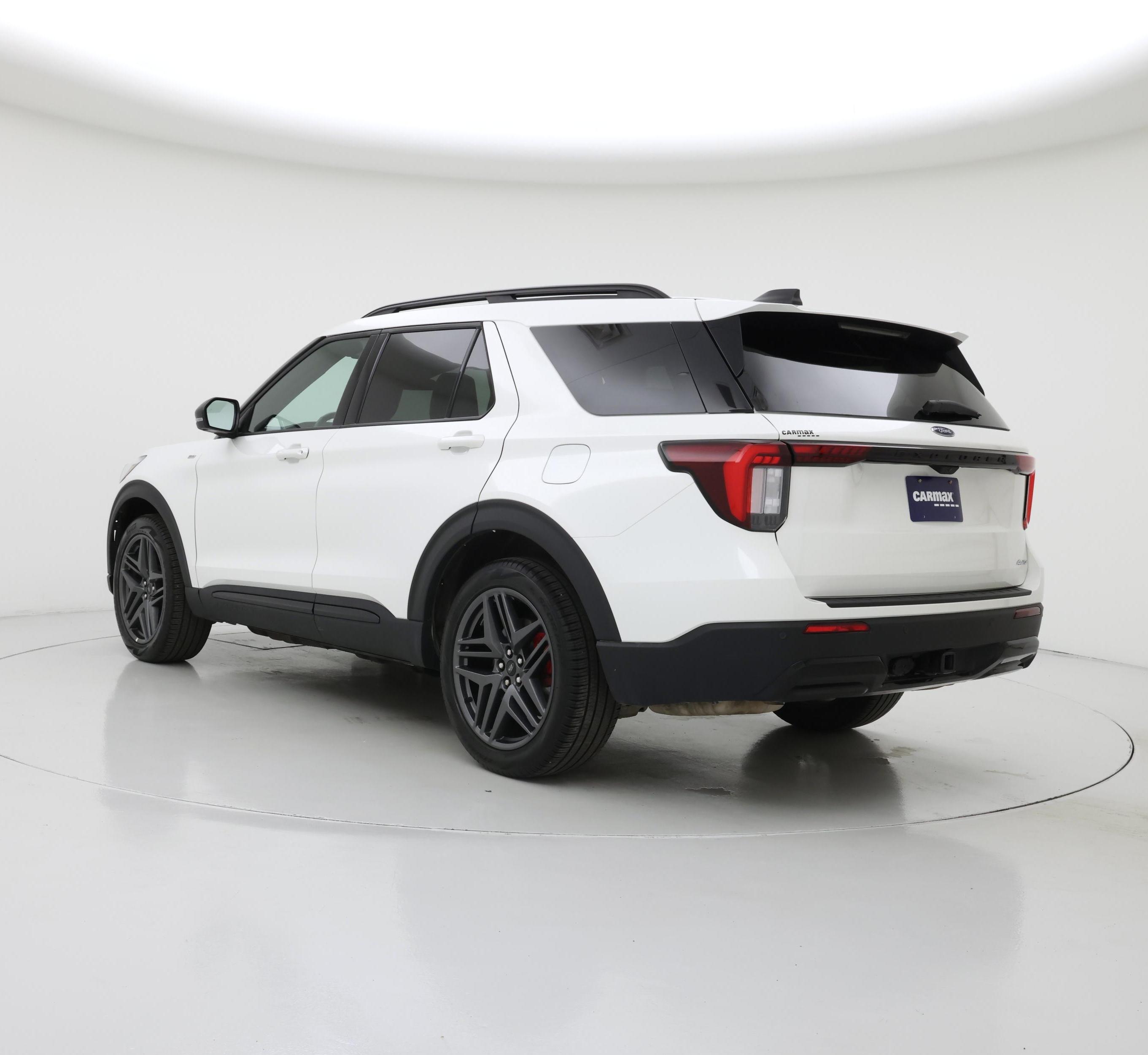 Thumbnail: 2025 Ford Explorer - 2