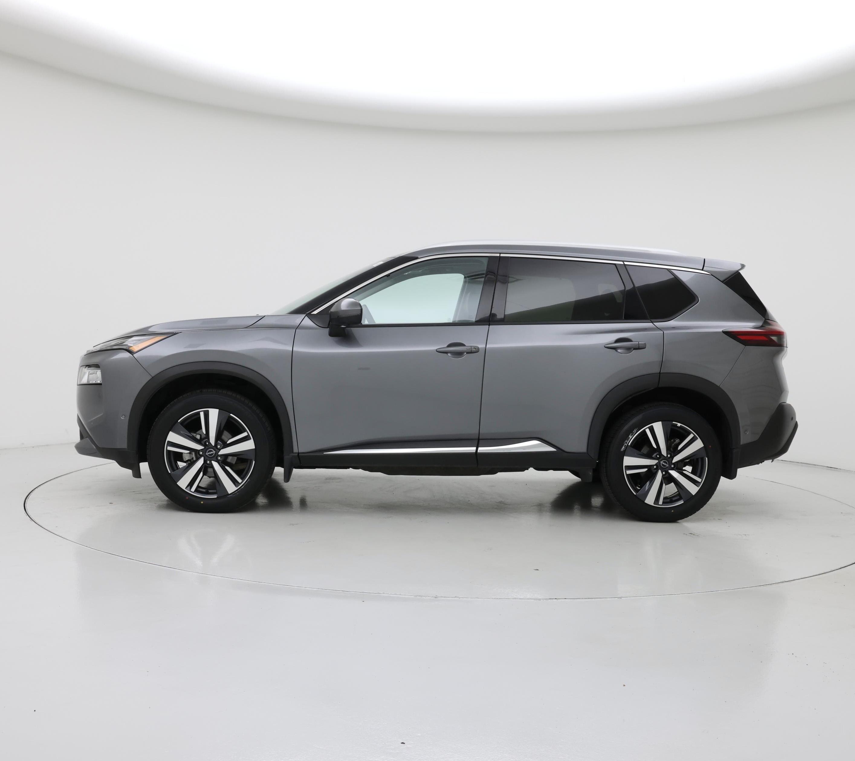 Thumbnail: 2023 Nissan Rogue - 3
