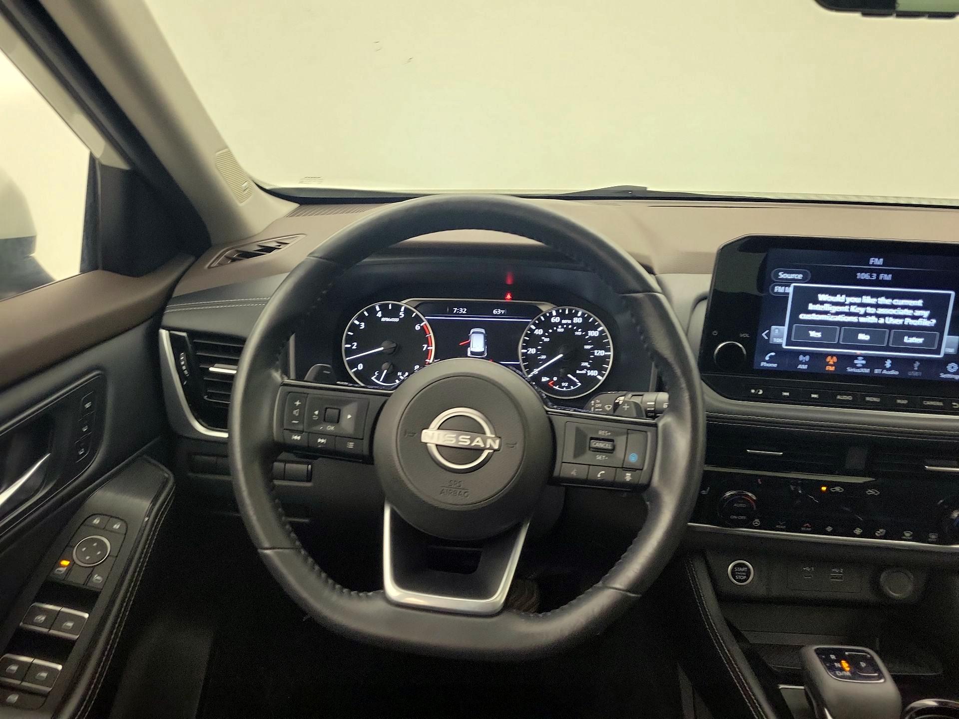 Thumbnail: 2023 Nissan Rogue - 10