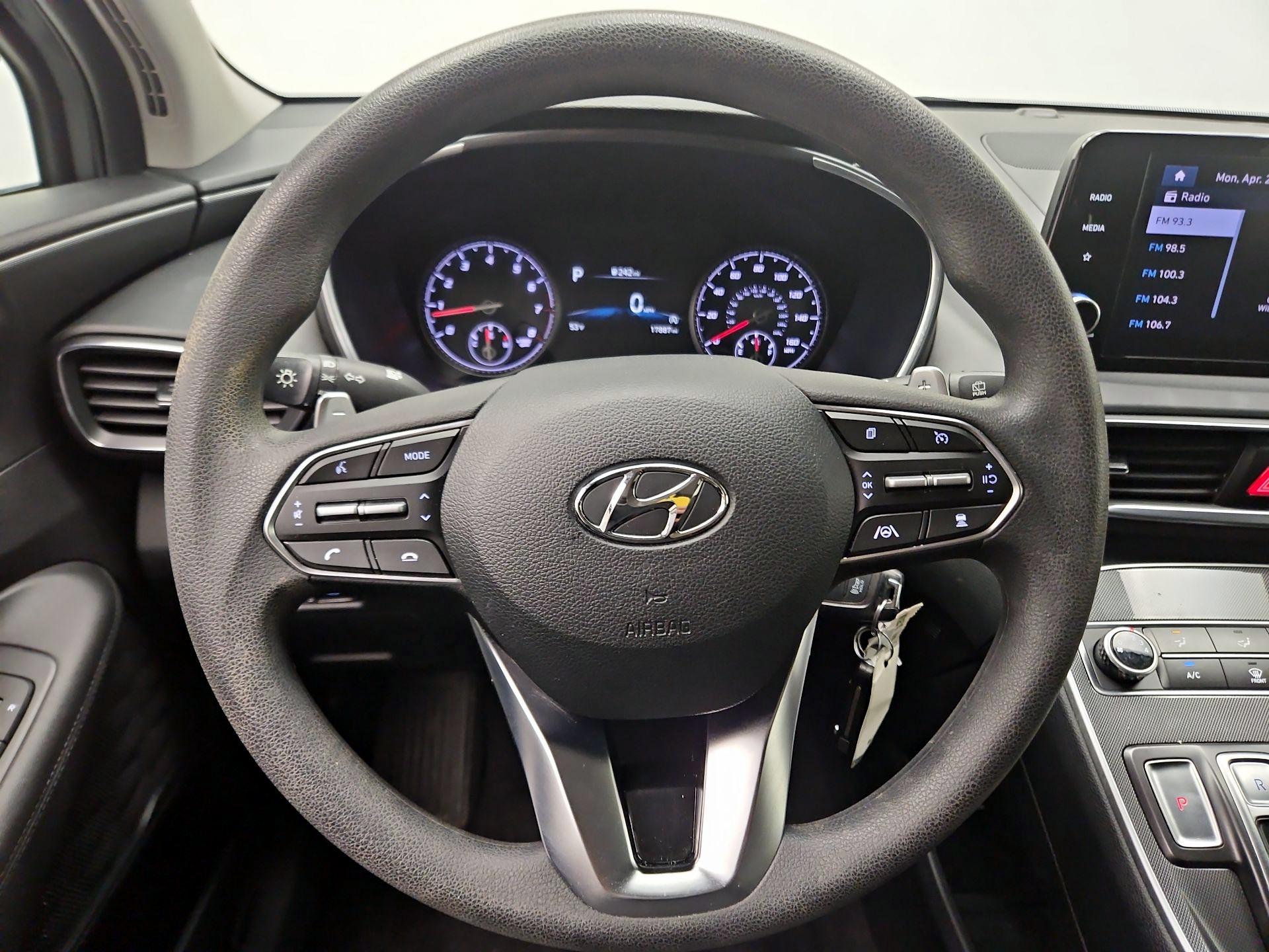 Thumbnail: 2023 Hyundai Santa Fe - 10