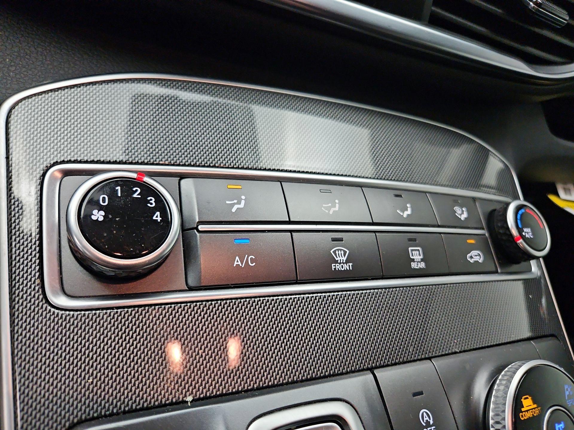 Thumbnail: 2023 Hyundai Santa Fe - 16