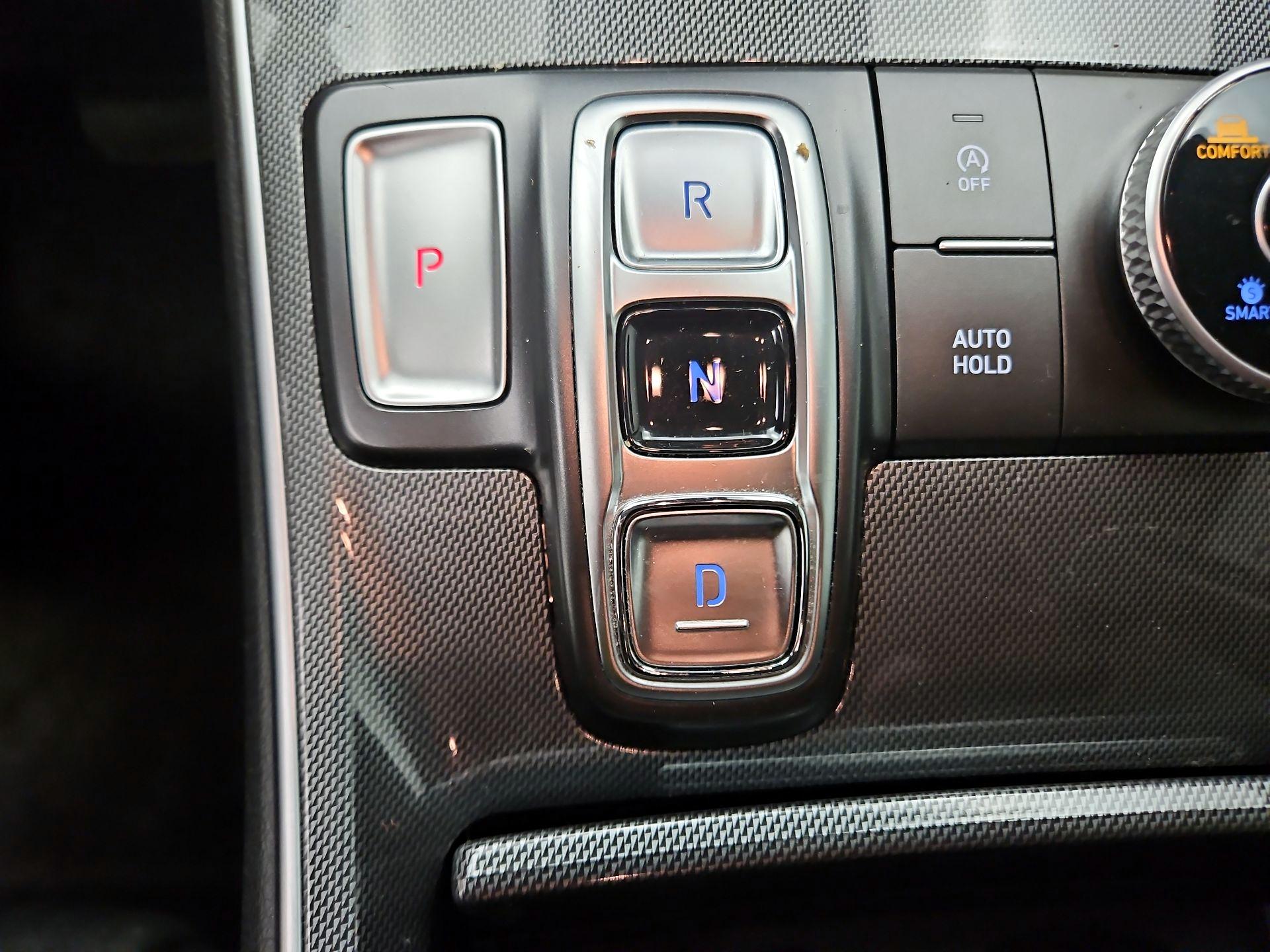 Thumbnail: 2023 Hyundai Santa Fe - 17