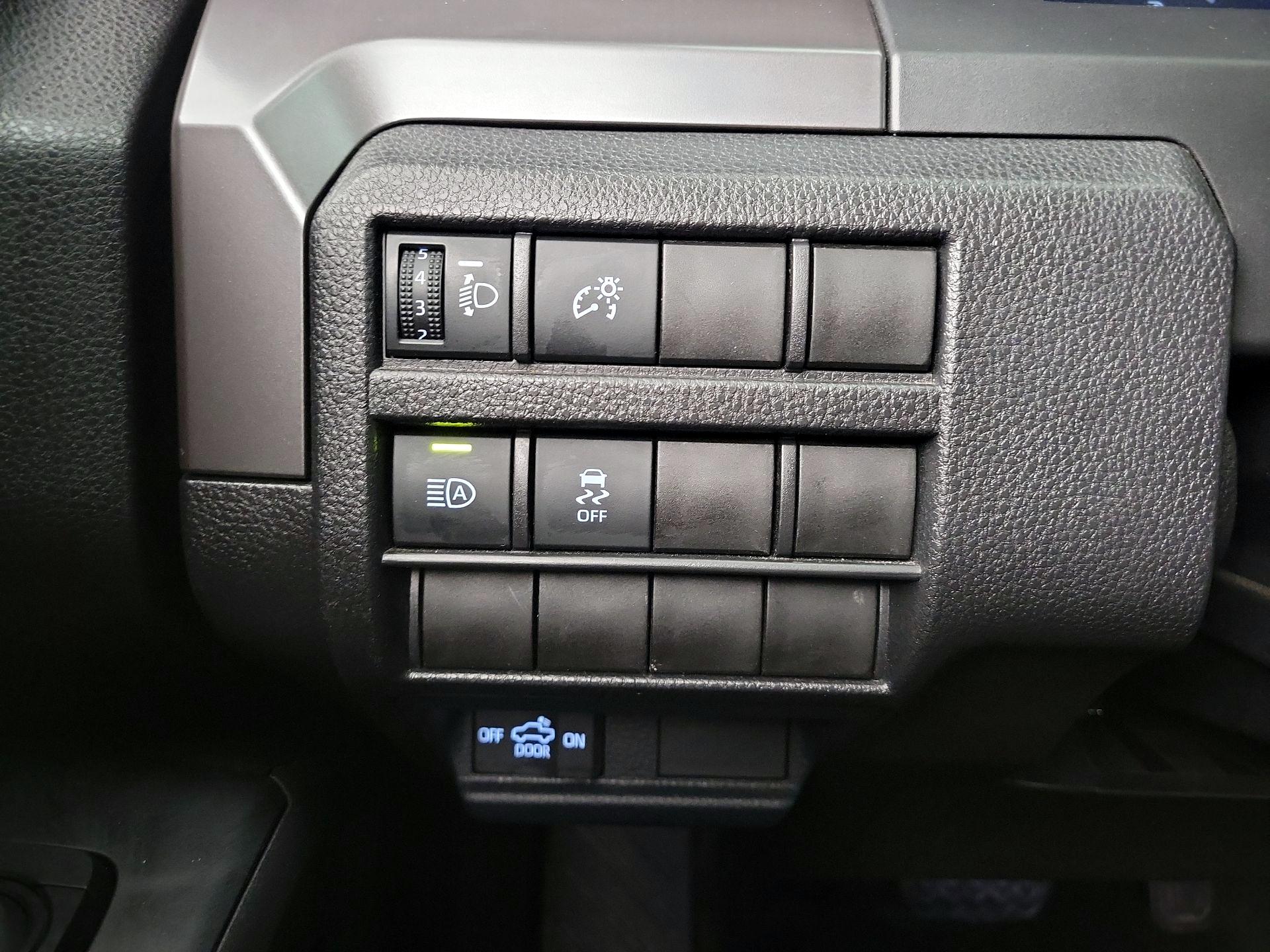 Thumbnail: 2025 Toyota Tacoma - 13