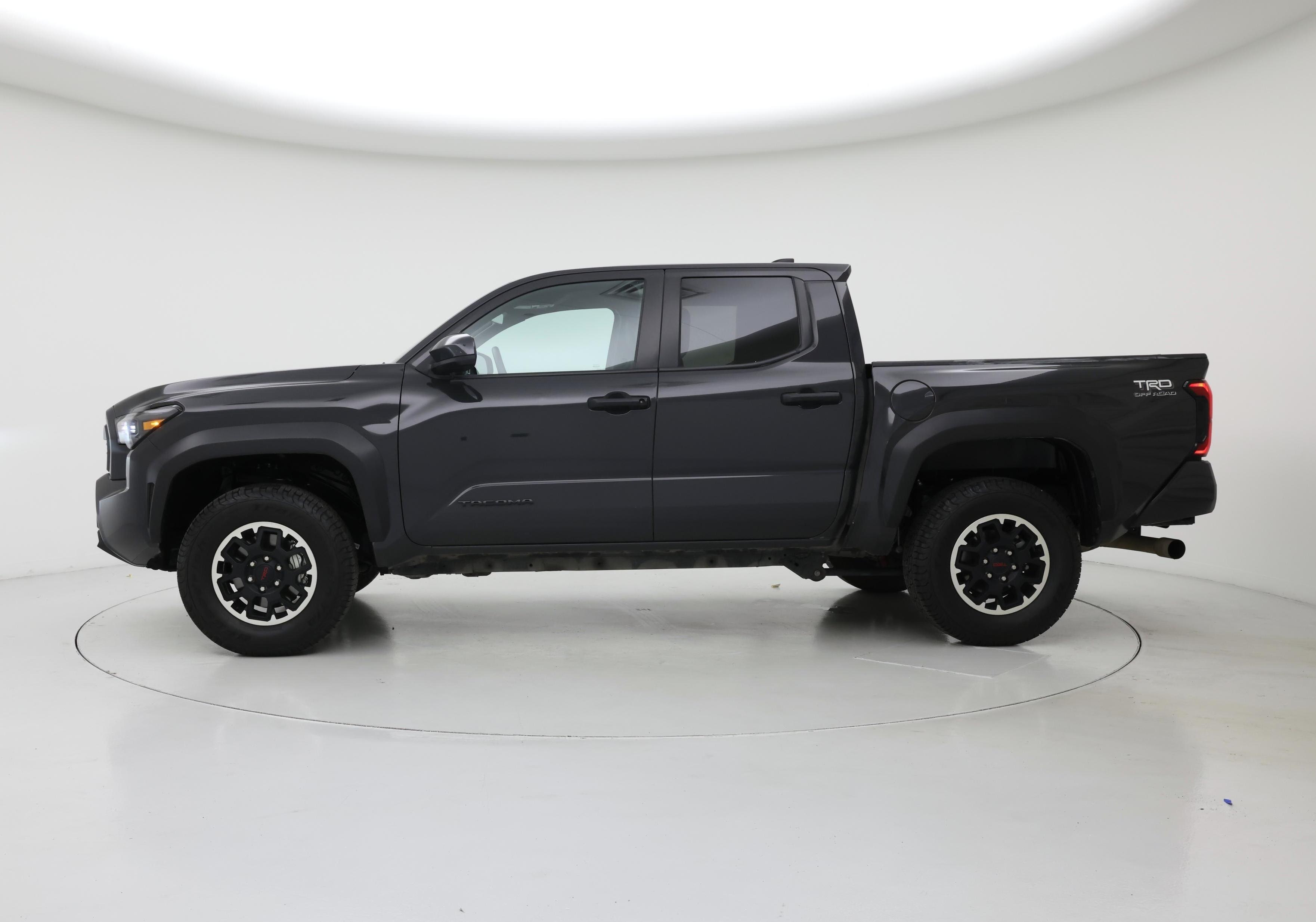 Thumbnail: 2025 Toyota Tacoma - 3