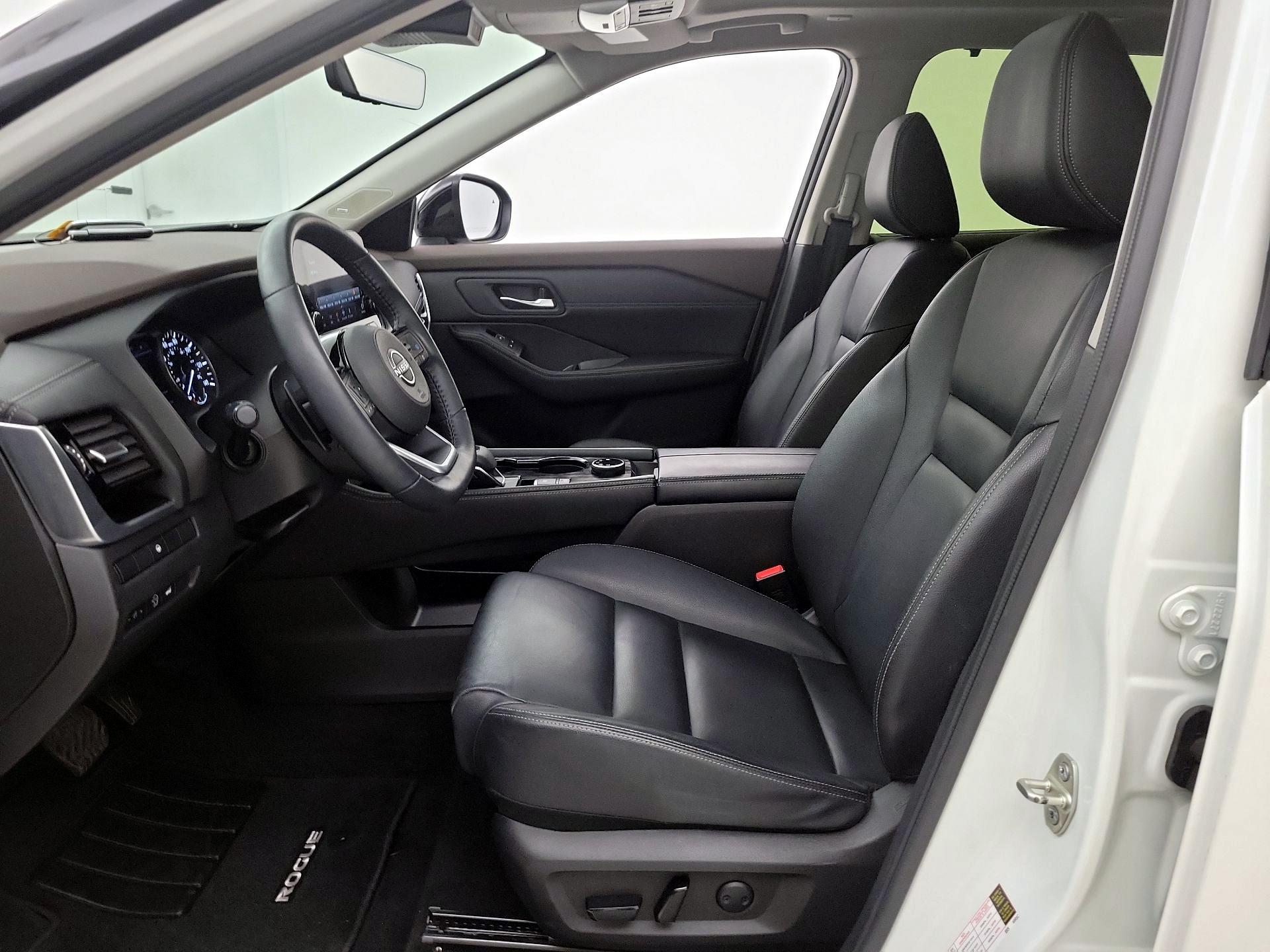 Thumbnail: 2023 Nissan Rogue - 11