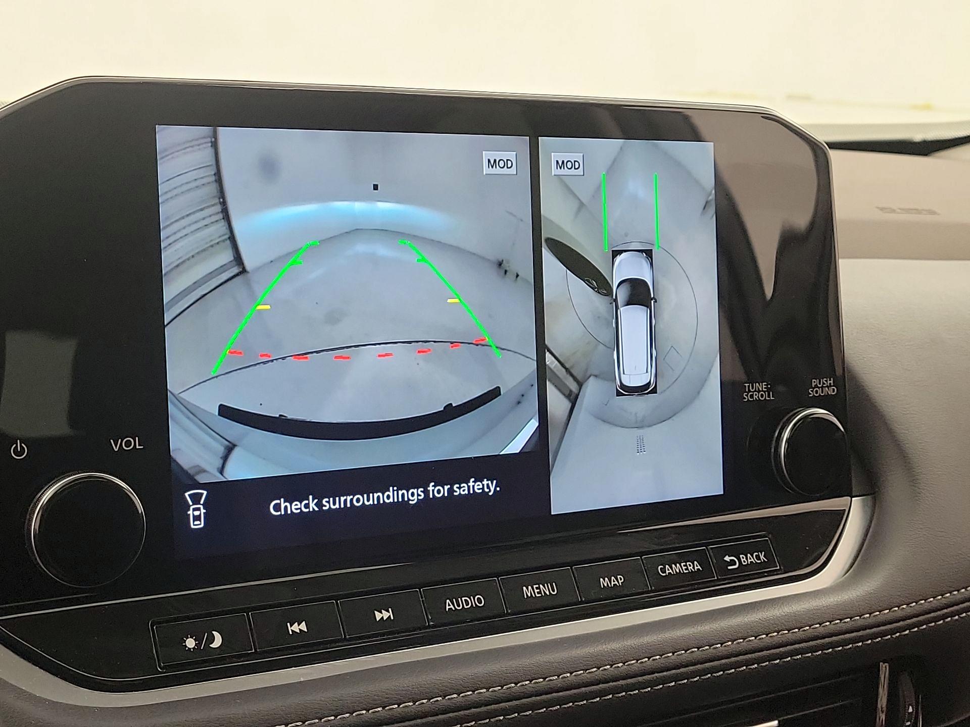 Thumbnail: 2023 Nissan Rogue - 15