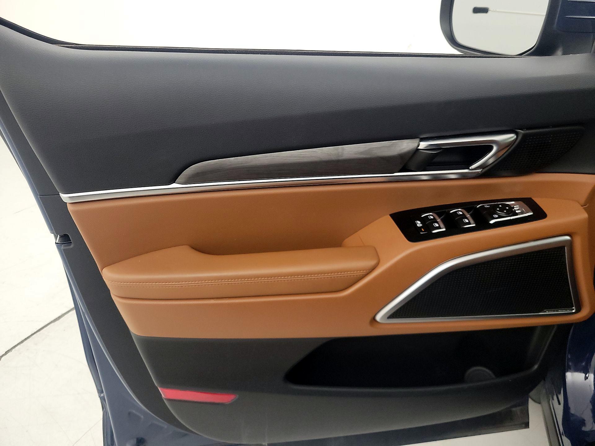 Thumbnail: 2024 Kia Telluride - 12