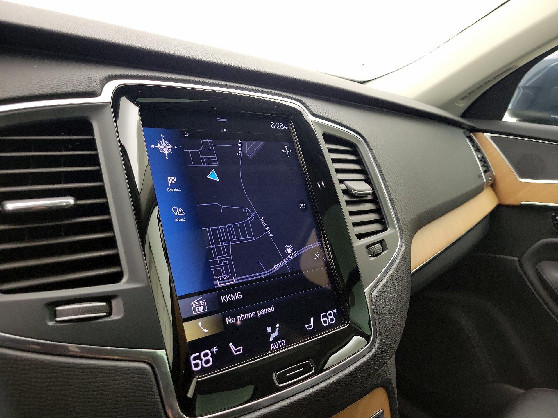 Thumbnail: 2022 Volvo XC90 - 14